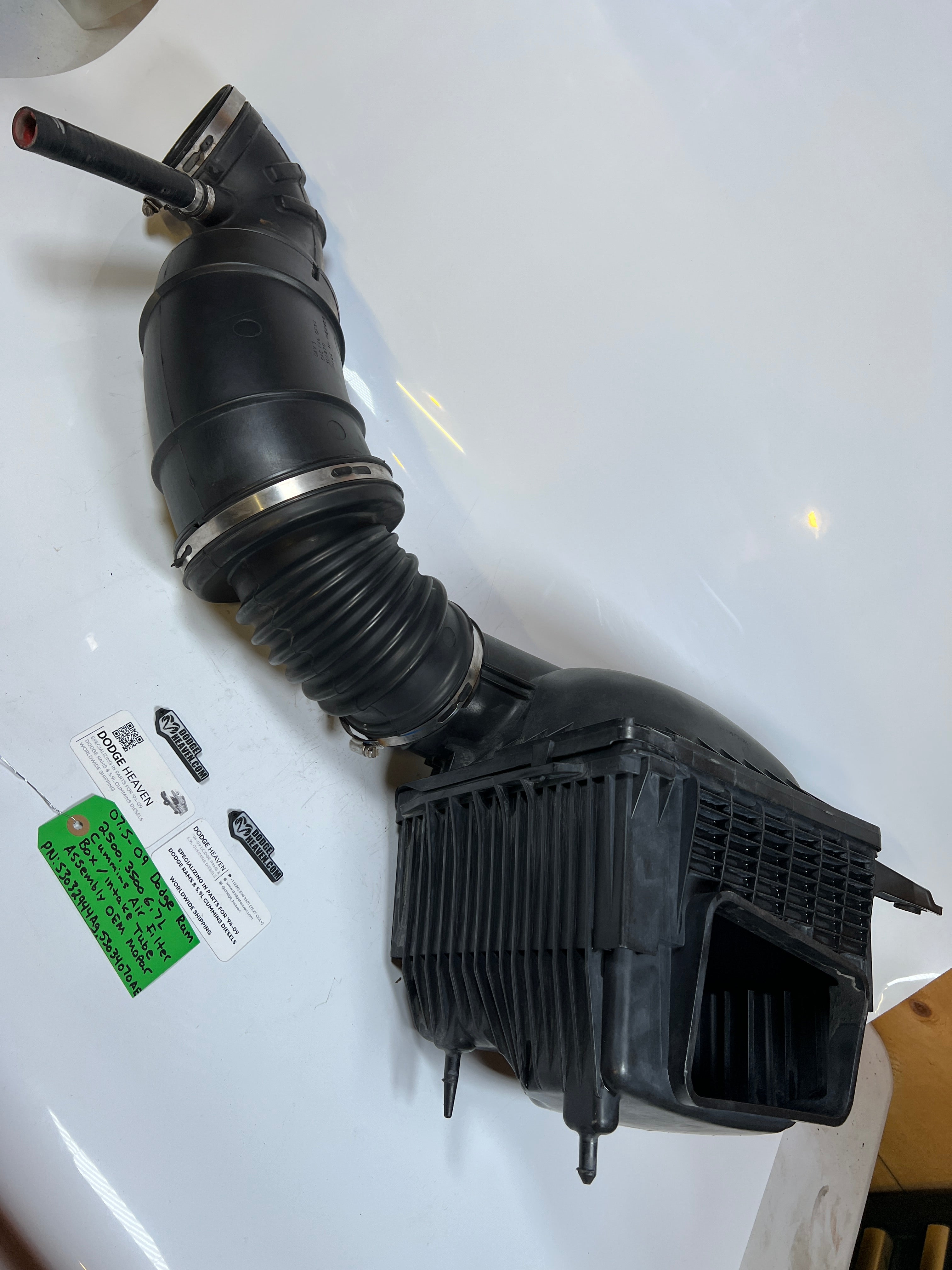 2007.5-2009 Dodge Ram 6.7L Cummins Air Filter box / Intake Tube Assembly