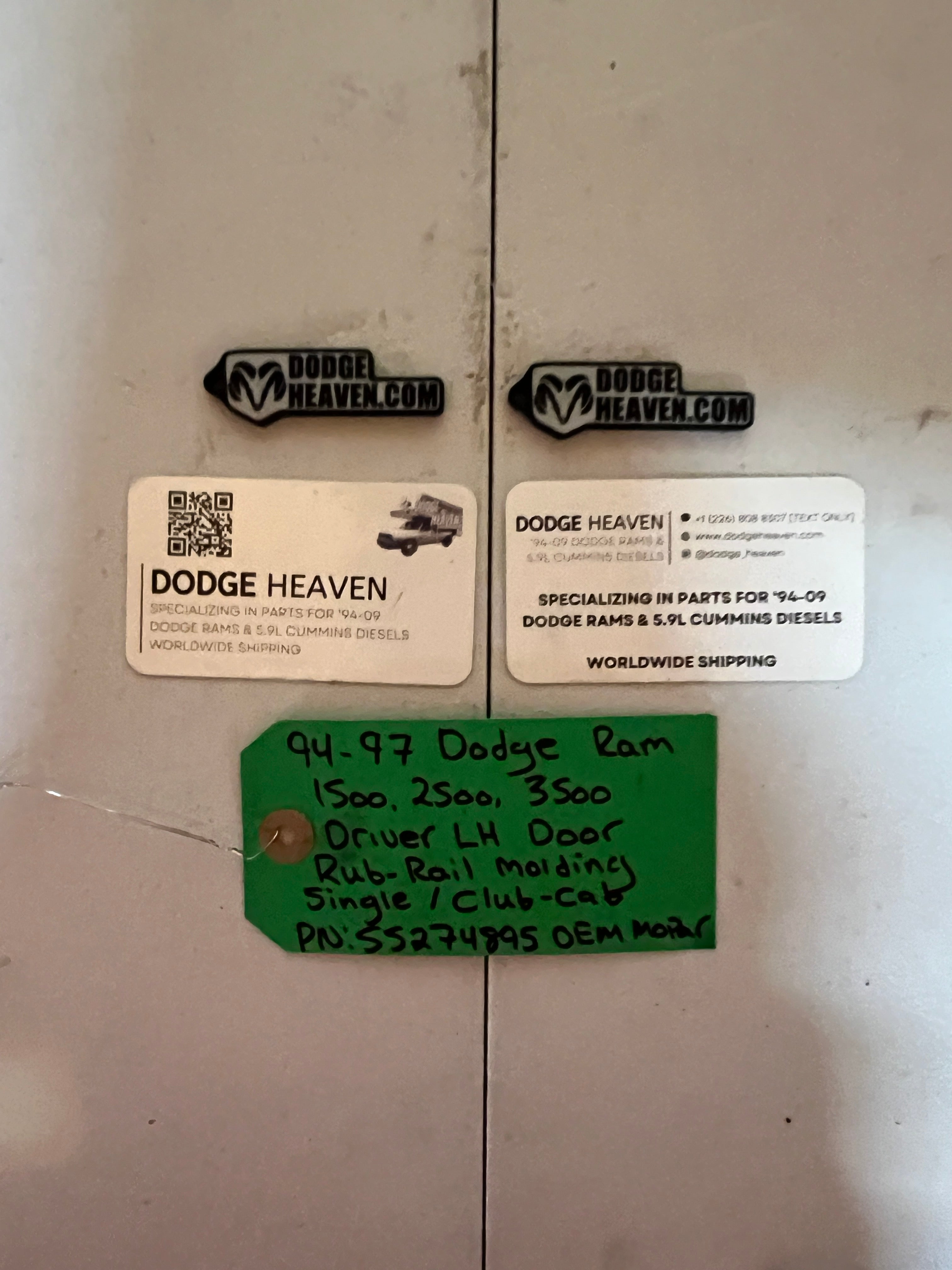 1994-1997 Dodge Ram 1500-3500 Reg / Club Cab Driver Door molding