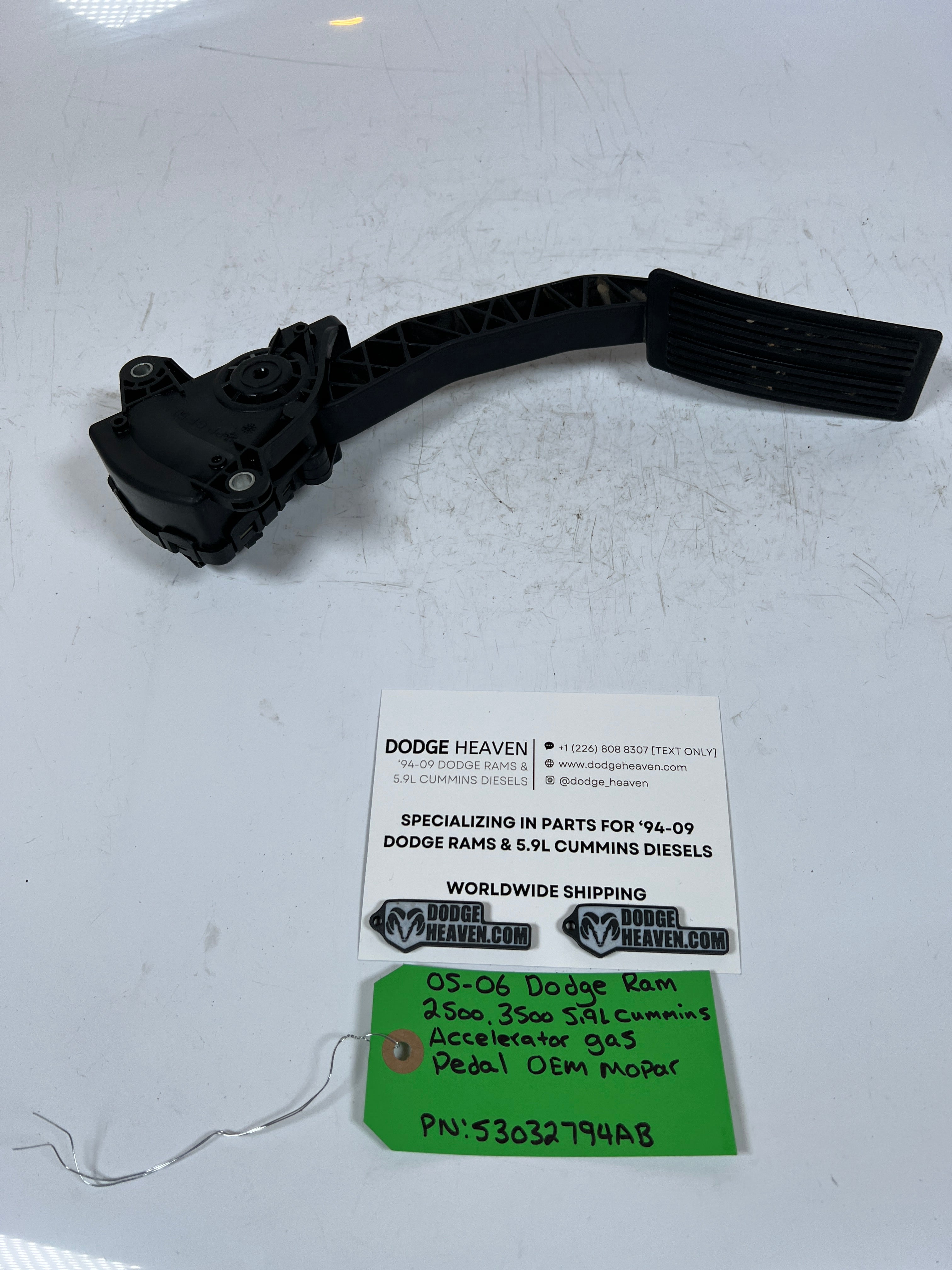2005-2006 Dodge Ram 2500 3500 5.9L Cummins Accelerator / Gas Pedal