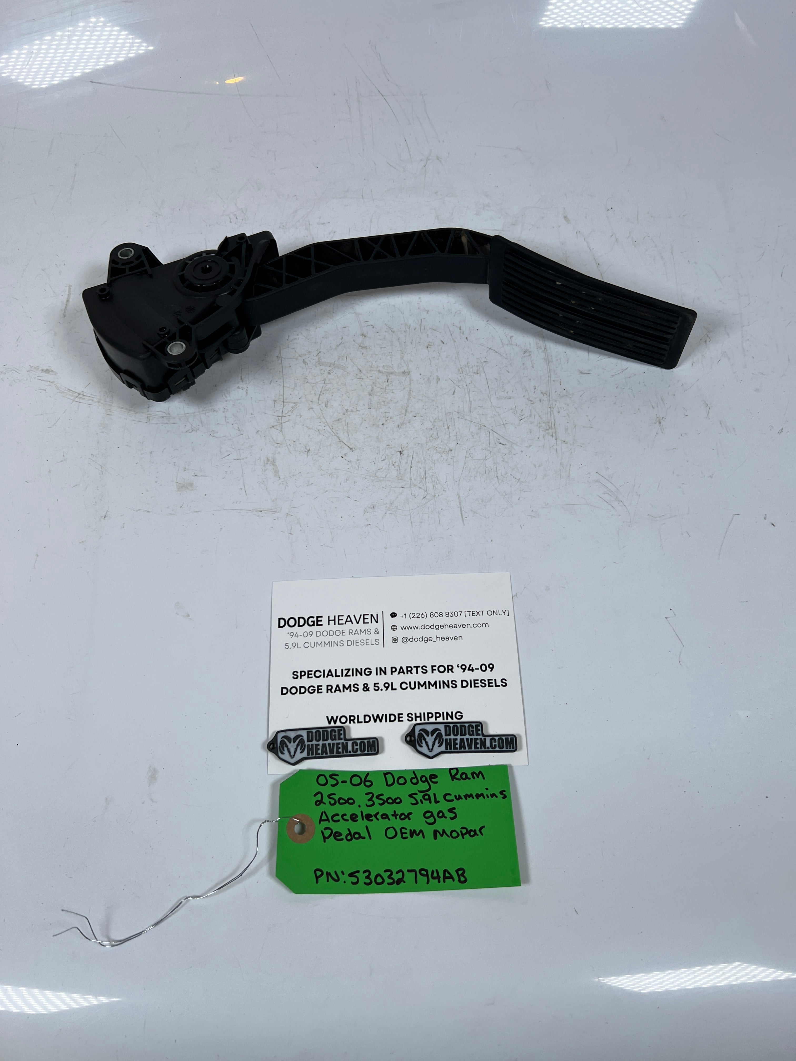 2005-2006 Dodge Ram 2500 3500 5.9L Cummins Accelerator / Gas Pedal