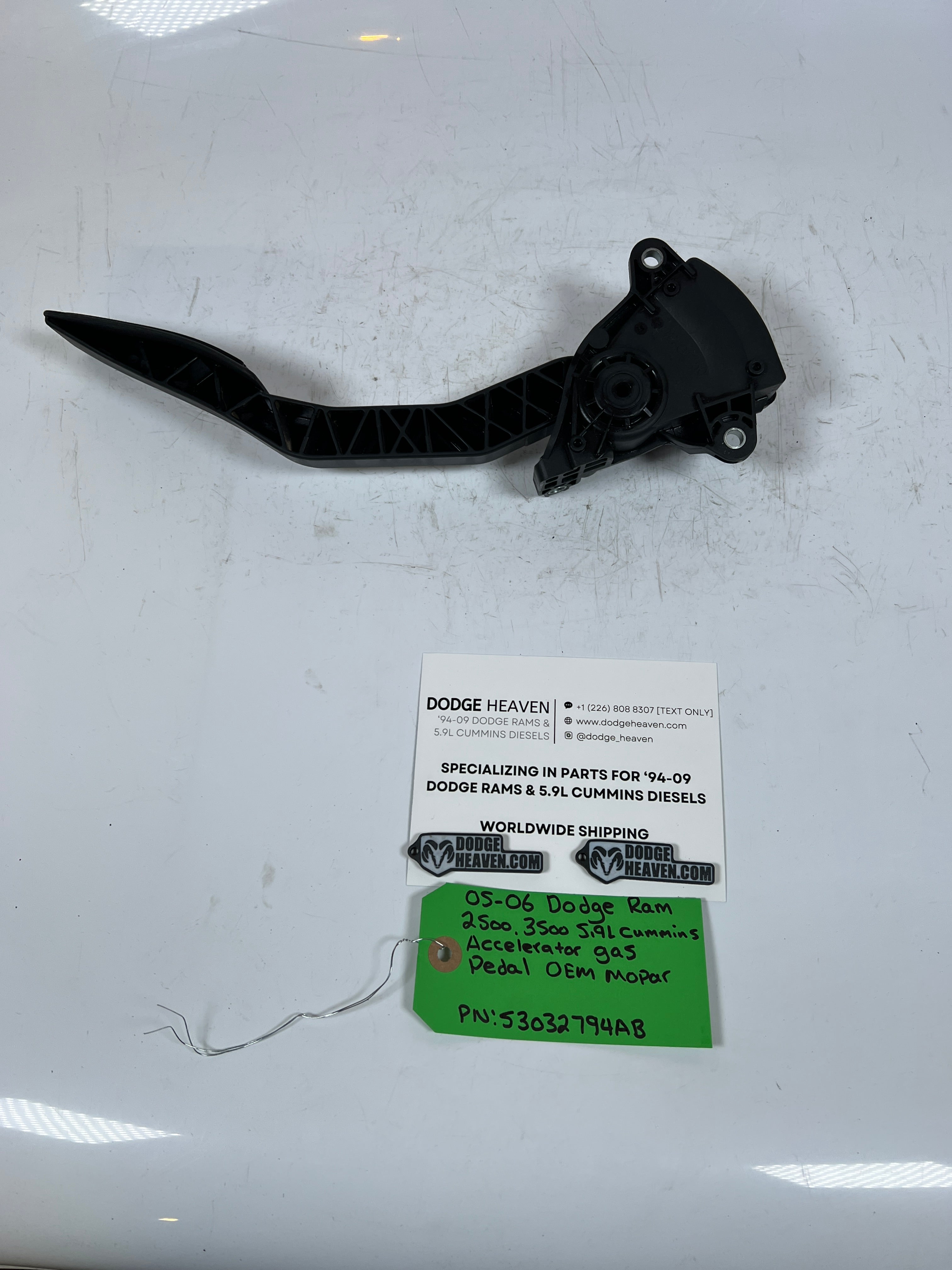 2005-2006 Dodge Ram 2500 3500 5.9L Cummins Accelerator / Gas Pedal
