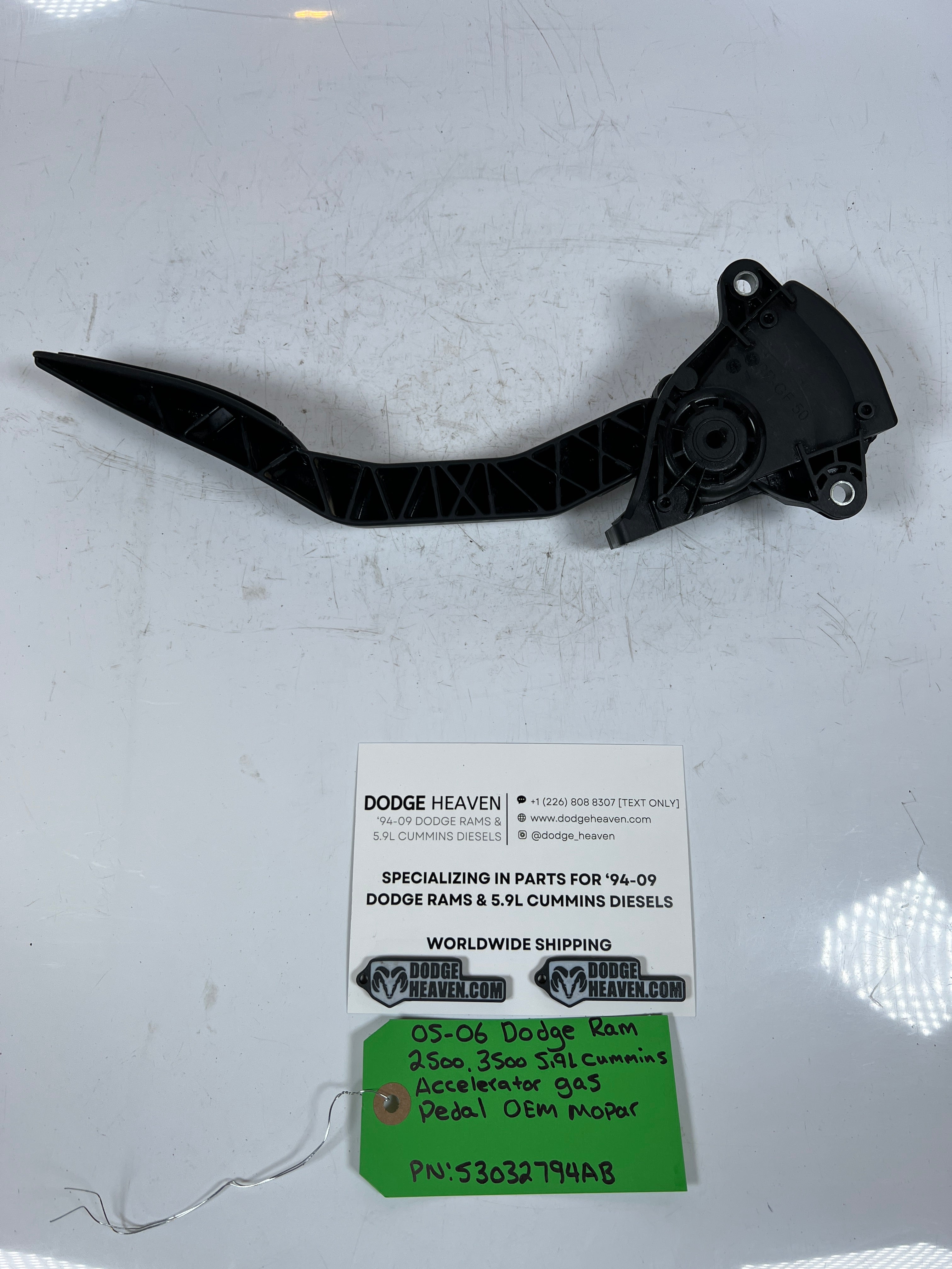 2005-2006 Dodge Ram 2500 3500 5.9L Cummins Accelerator / Gas Pedal