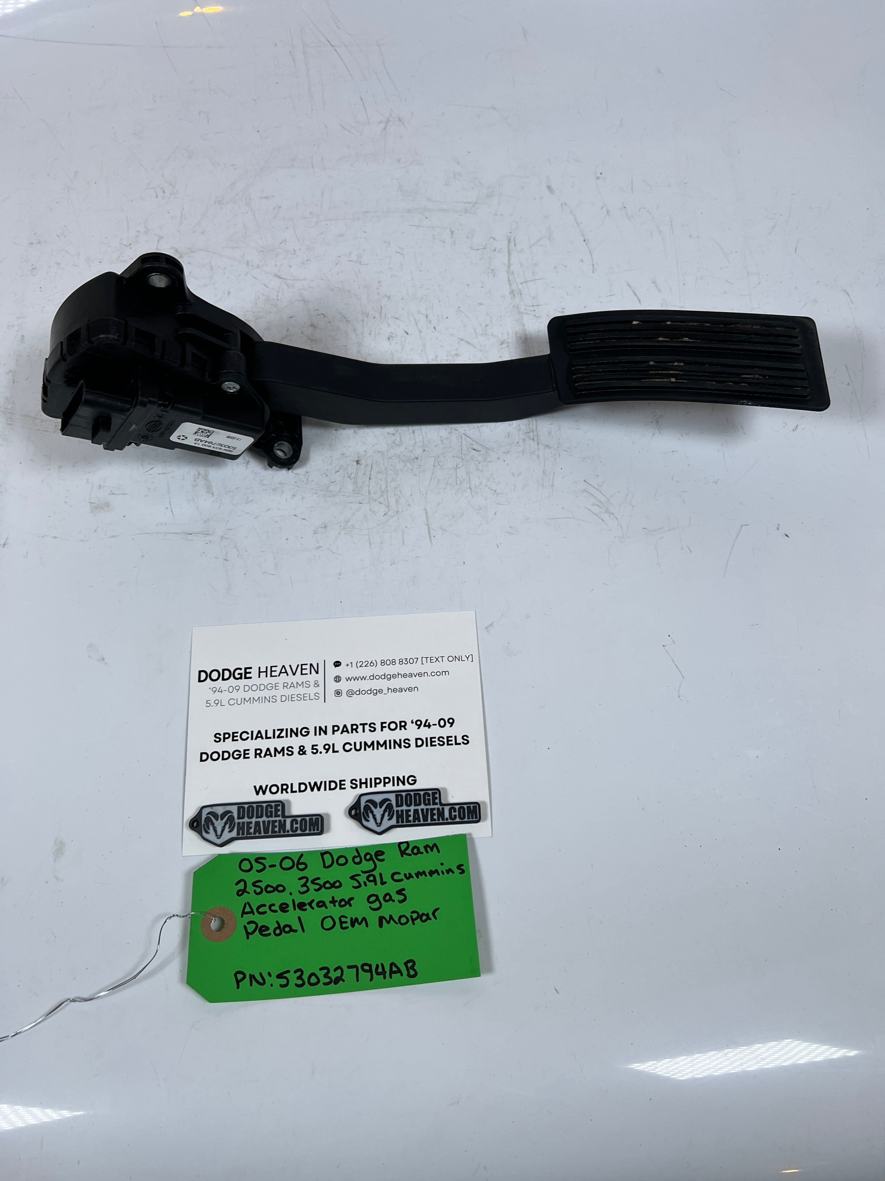 2005-2006 Dodge Ram 2500 3500 5.9L Cummins Accelerator / Gas Pedal