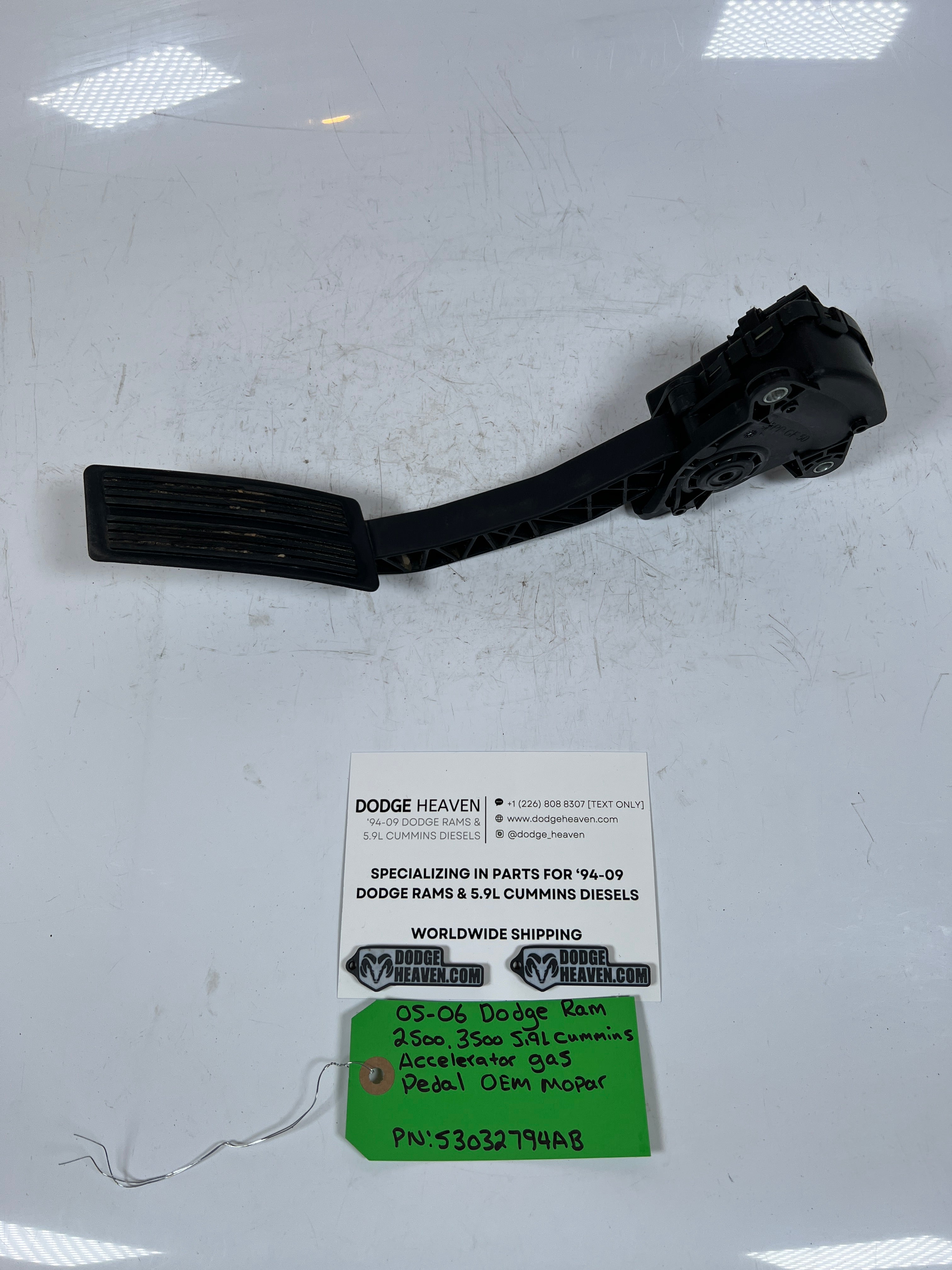 2005-2006 Dodge Ram 2500 3500 5.9L Cummins Accelerator / Gas Pedal