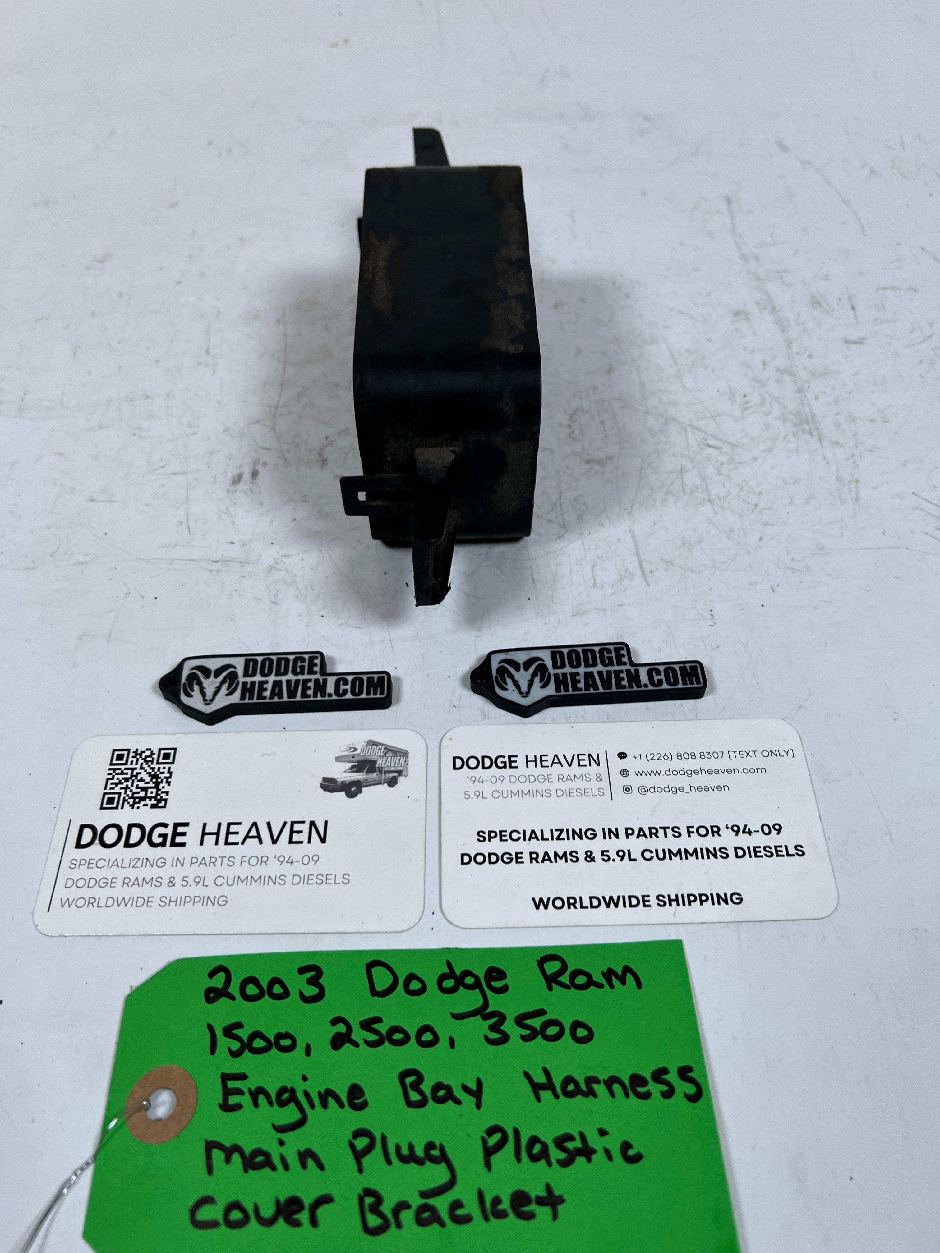 2003-2003 Dodge Ram 1500-3500 Engine Bay Wiring Harness Main Plug Plastic Cover