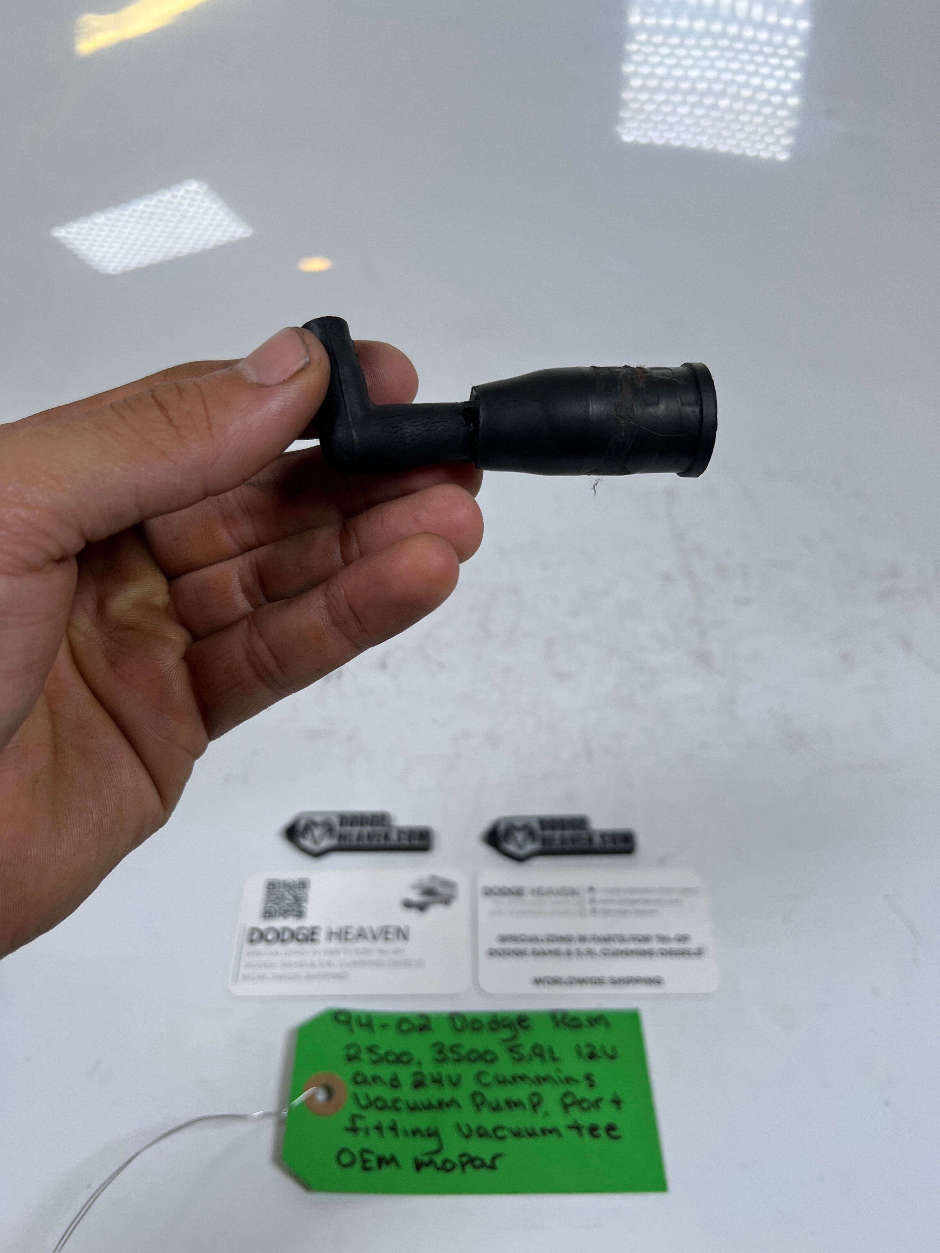 1994-2002 Dodge Ram 5.9L Cummins Vacuum Pump Fitting Port Vacuum Tee