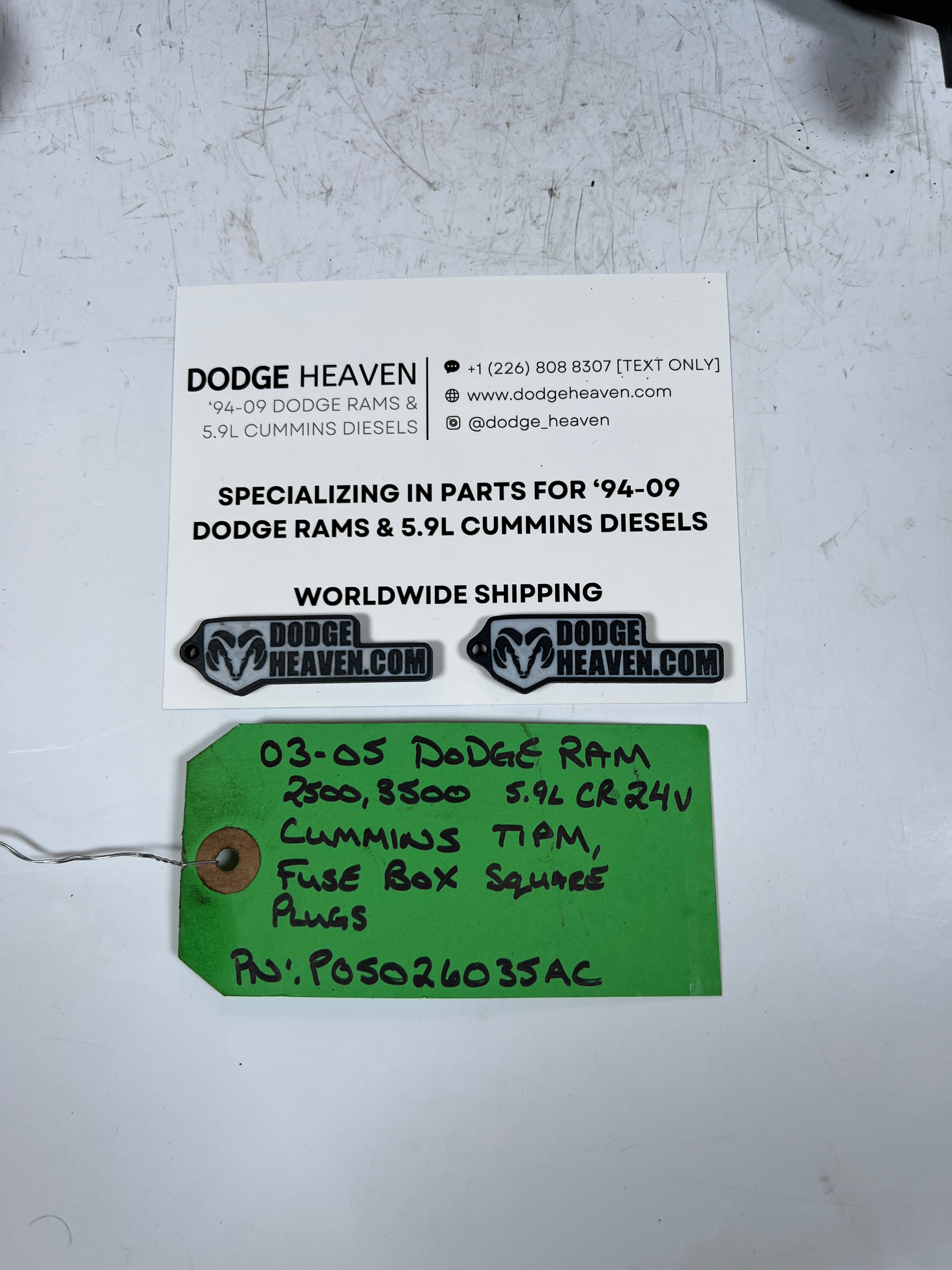 2003-2005 Dodge Ram 2500 3500 5.9L Cummins TIPM Fuse Box