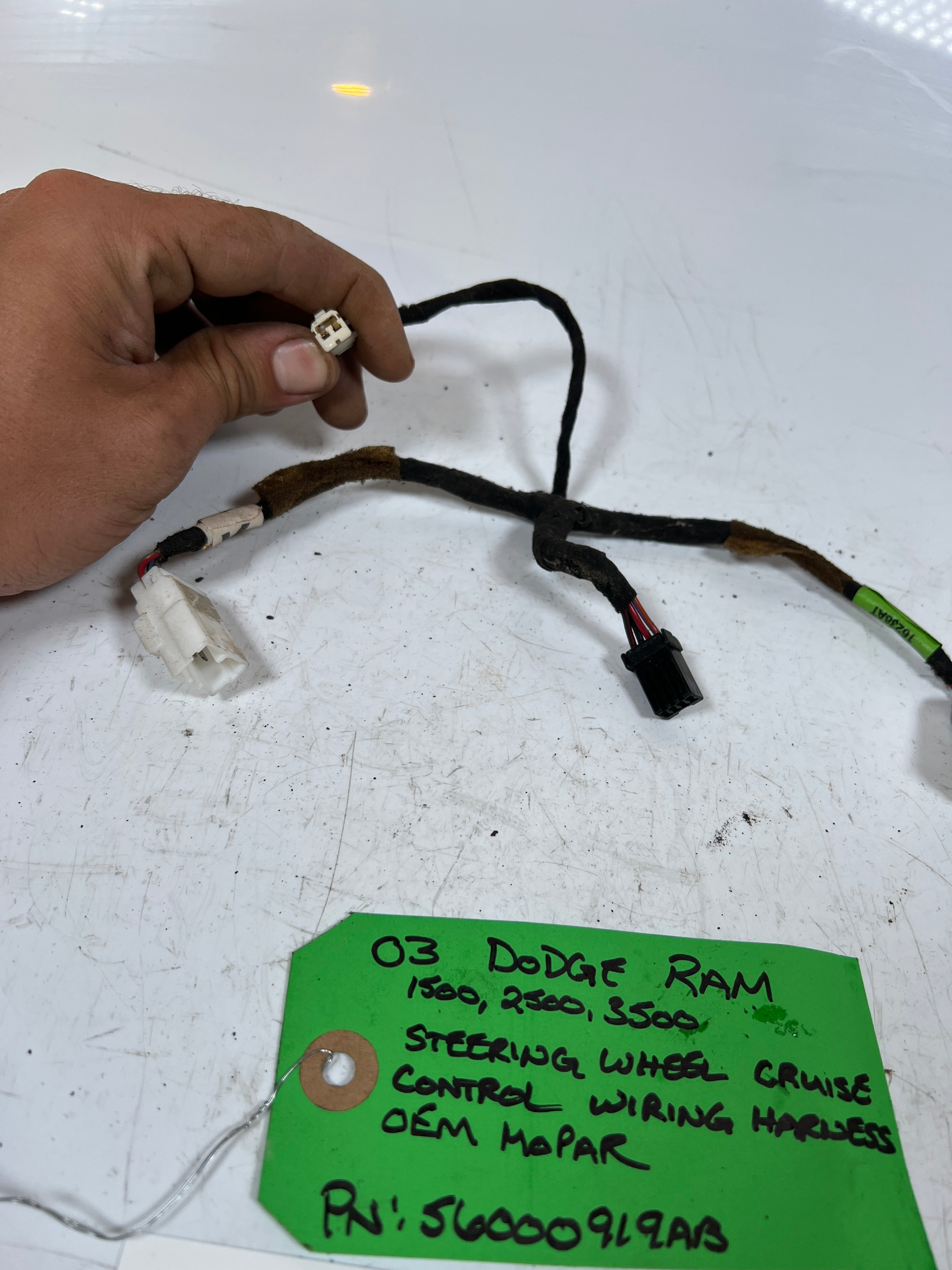 2003-2003 Dodge Ram 1500-3500 Steering Wheel Cruise Control Wiring Harness