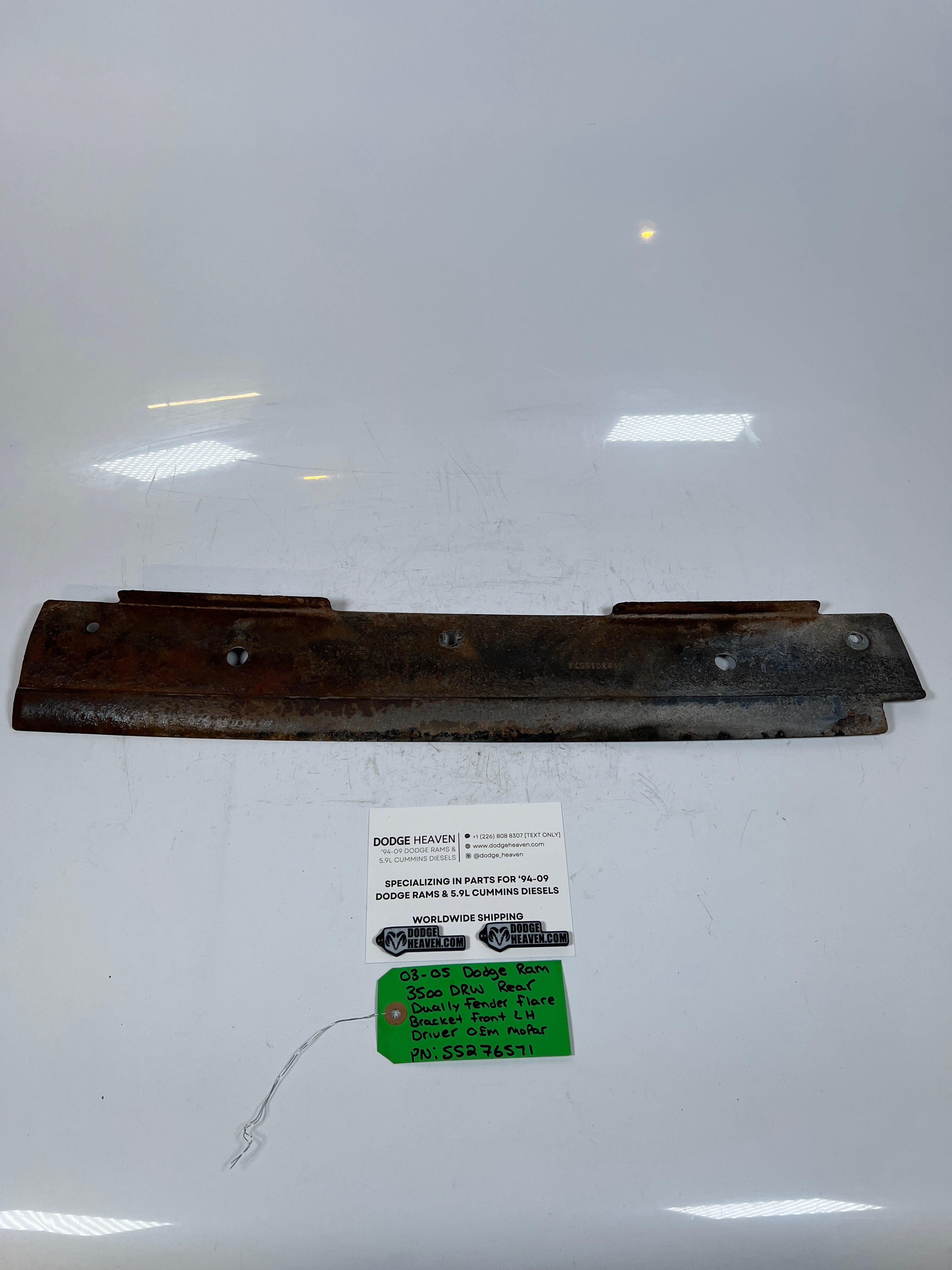 2003-2005 Dodge Ram 3500 Dually Fender Flare Bracket Front LH