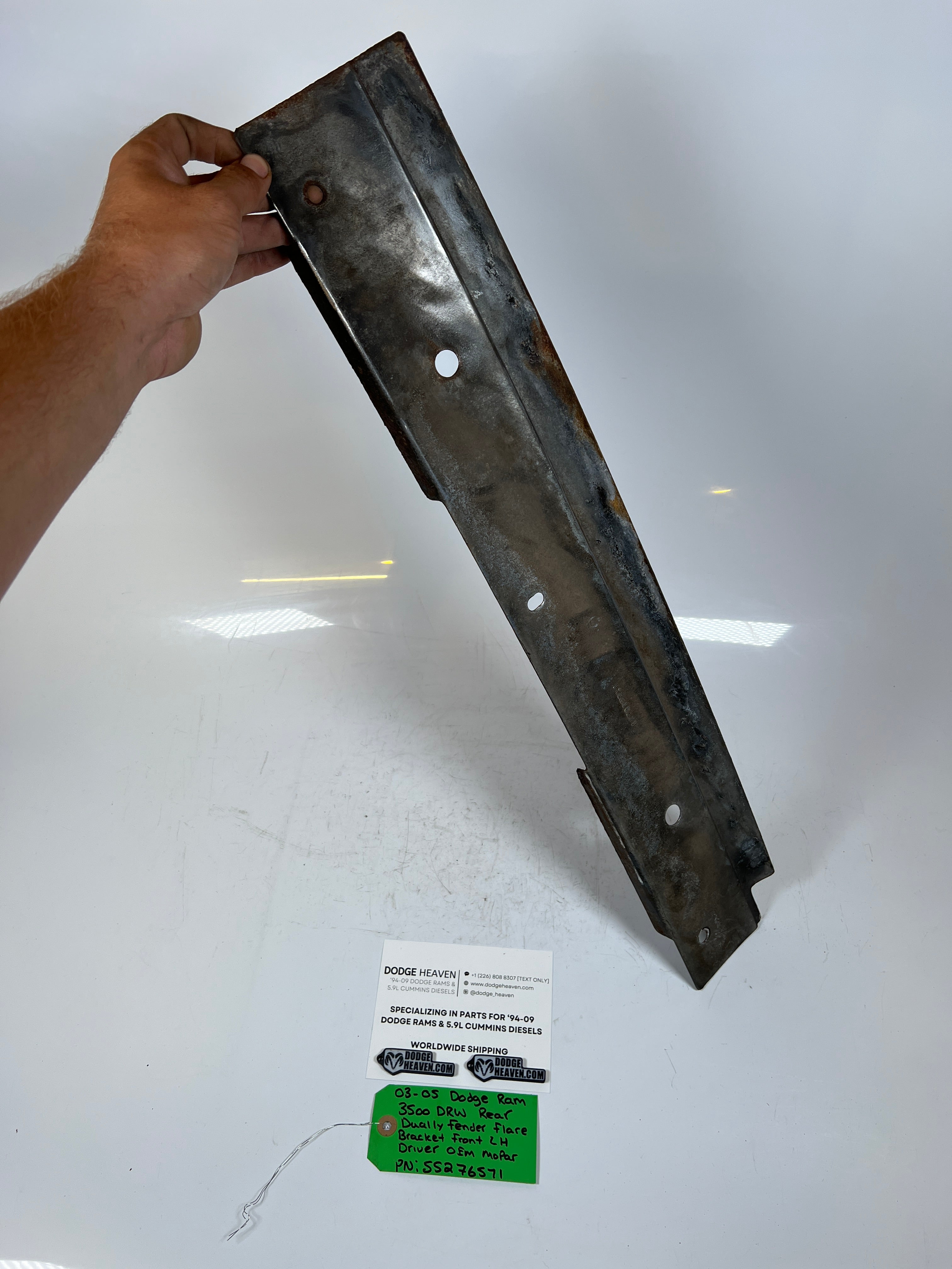2003-2005 Dodge Ram 3500 Dually Fender Flare Bracket Front LH