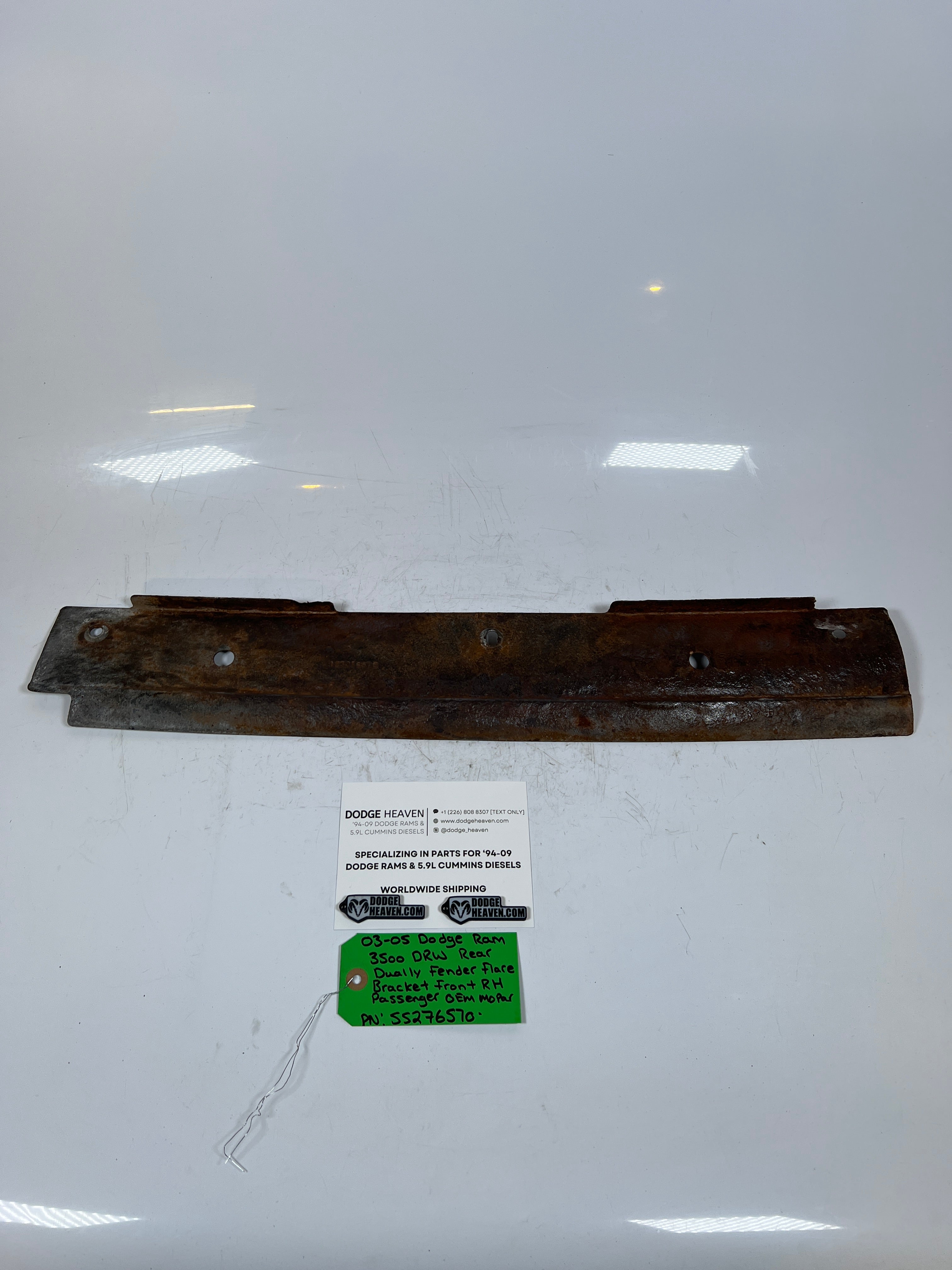 2003-2005 Dodge Ram 3500 Dually Fender Flare Bracket Front RH