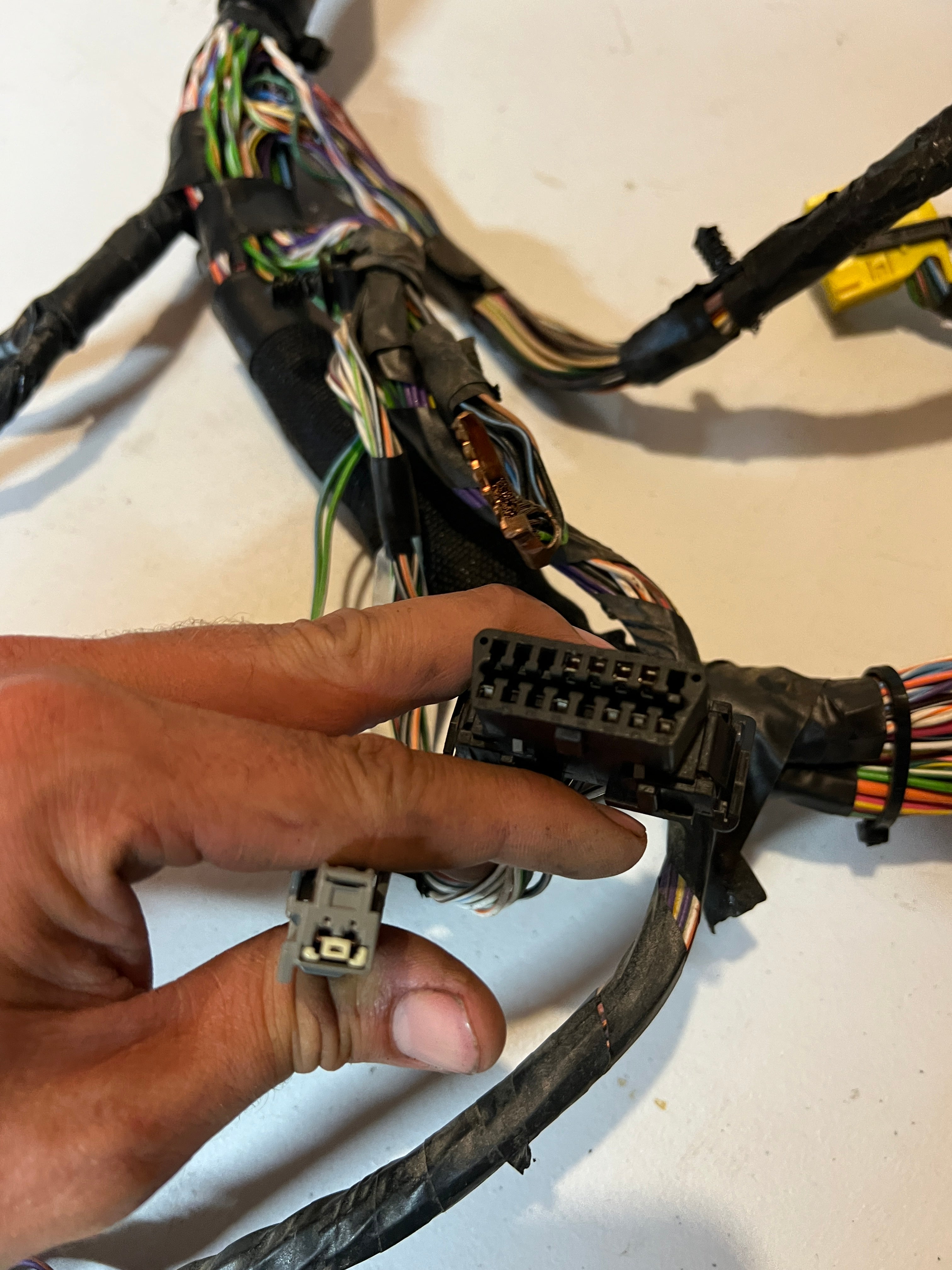 2006-2006 Dodge Ram 1500-3500 Laramie Dash Wiring harness