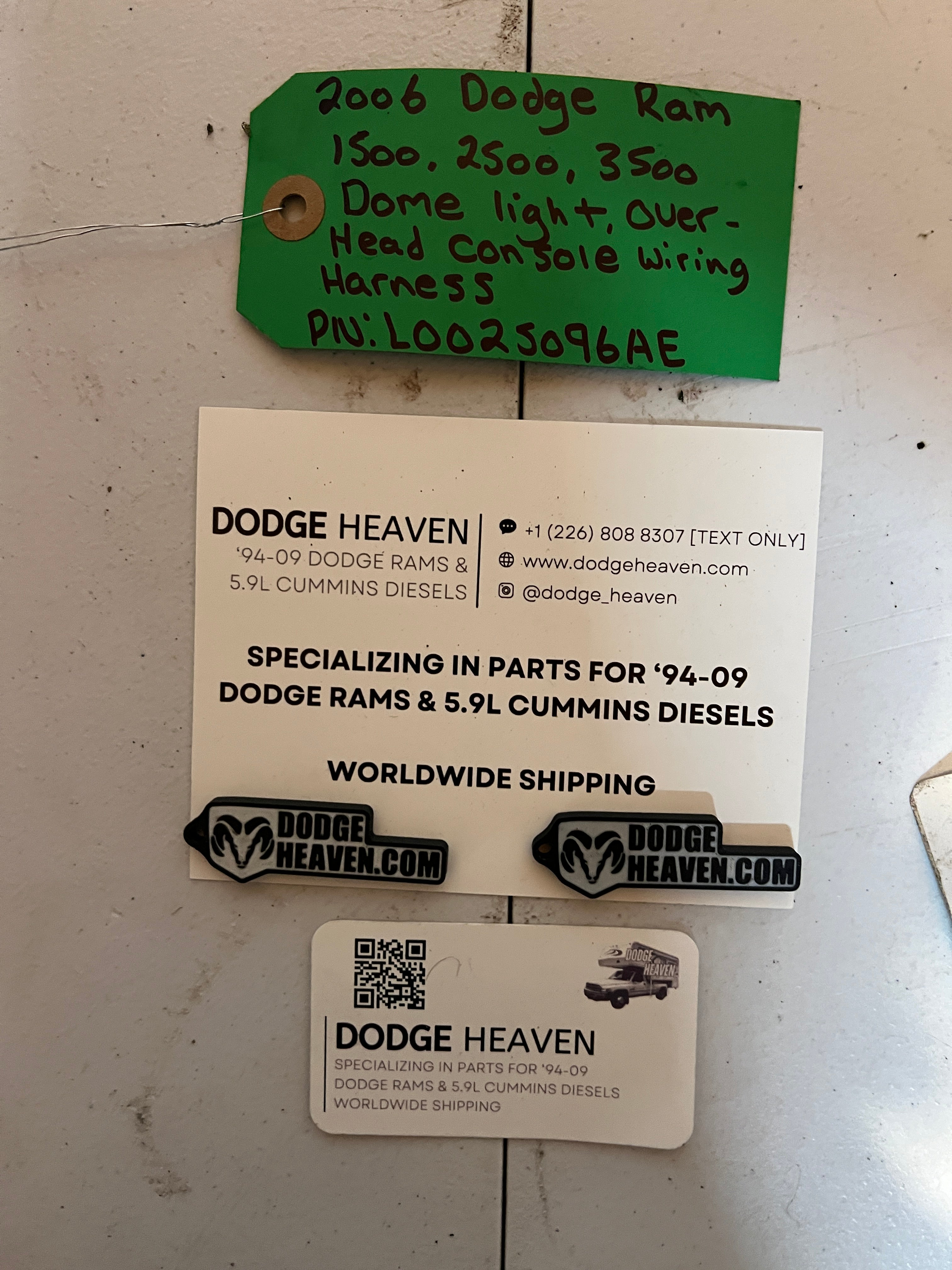 2006-2006 Dodge Ram 1500-3500 Dome Light Over Head Console Wiring Harness