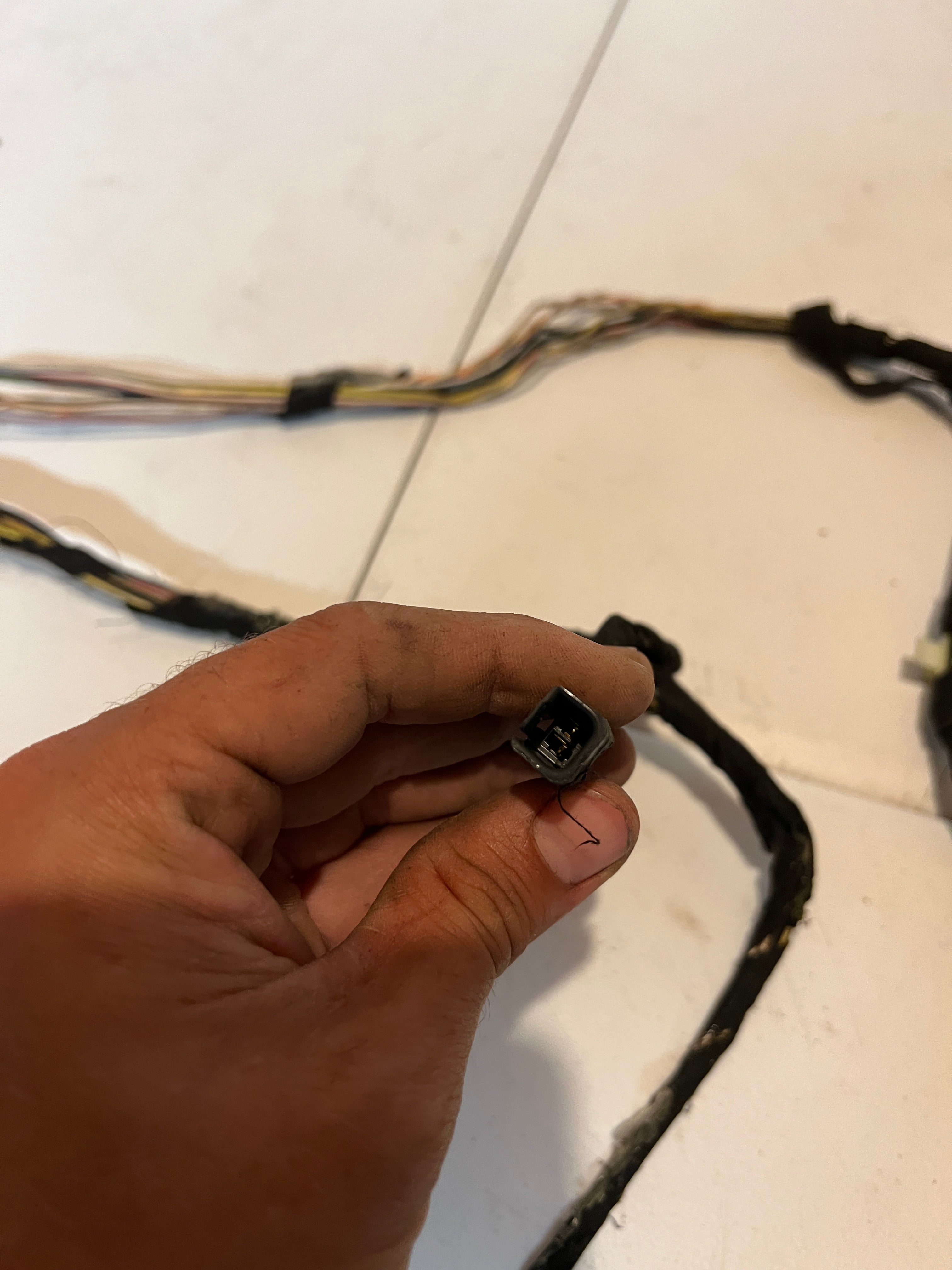 2006-2006 Dodge Ram 1500-3500 Dome Light Over Head Console Wiring Harness