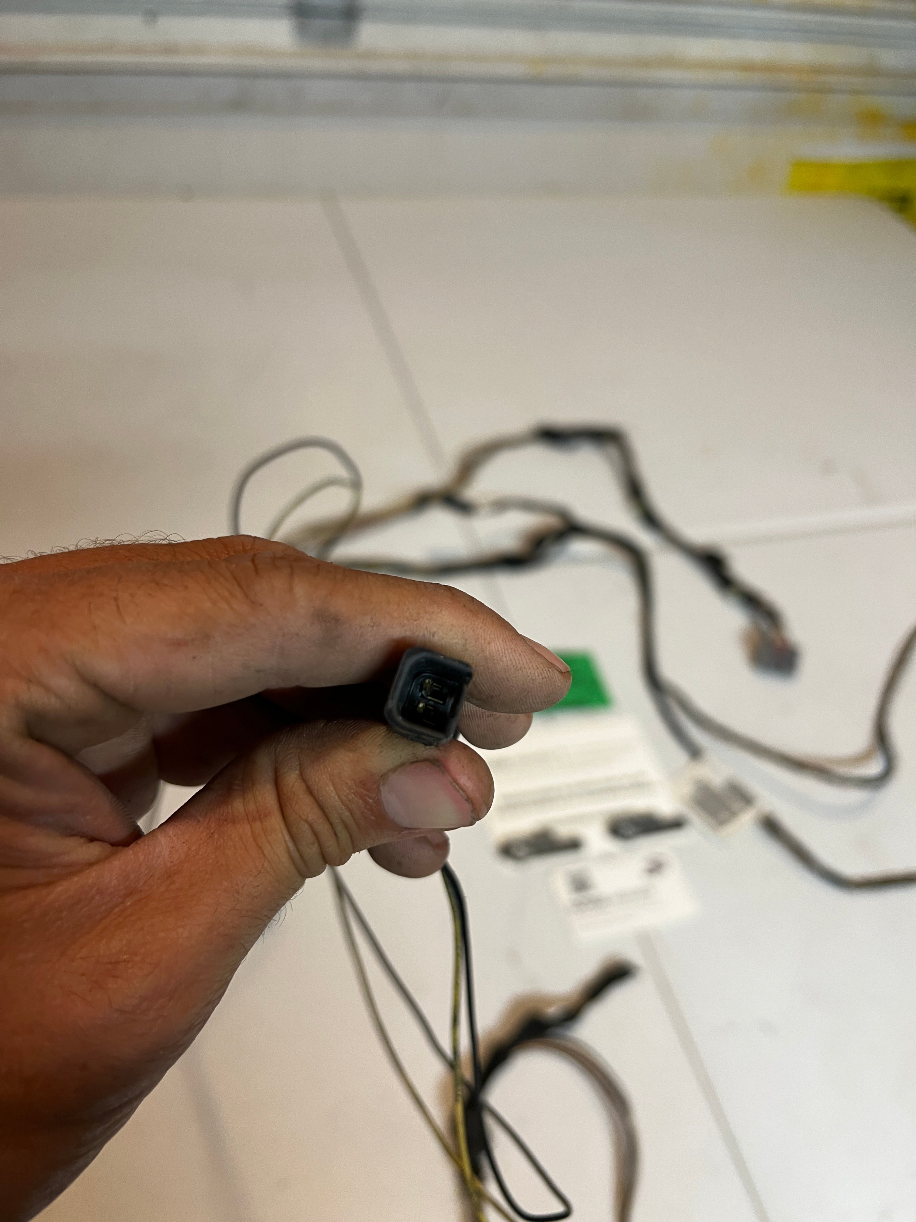 2006-2006 Dodge Ram 1500-3500 Dome Light Over Head Console Wiring Harness