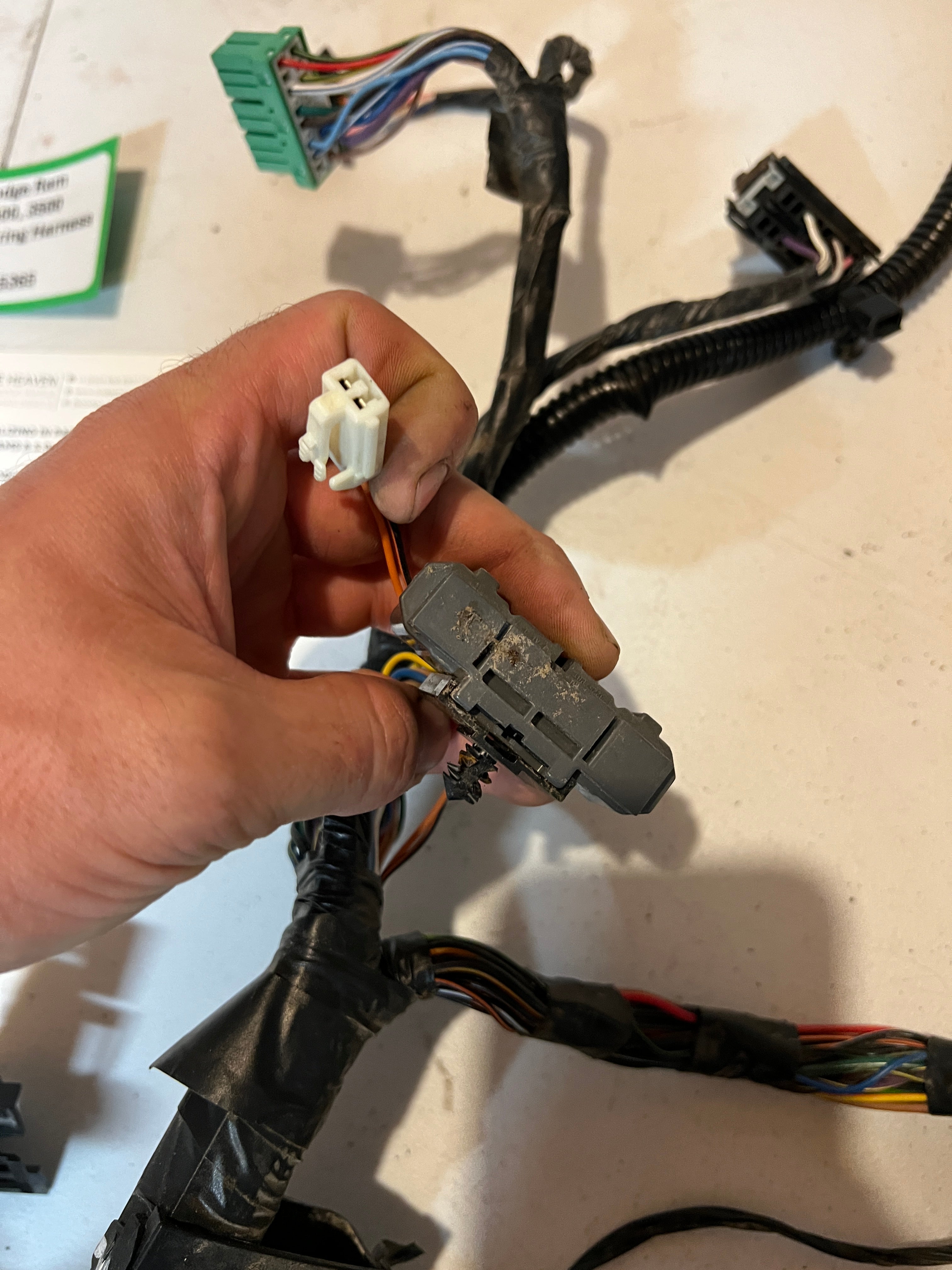 2002-2002 Dodge Ram 1500 2500 3500 Dash Wiring Harness