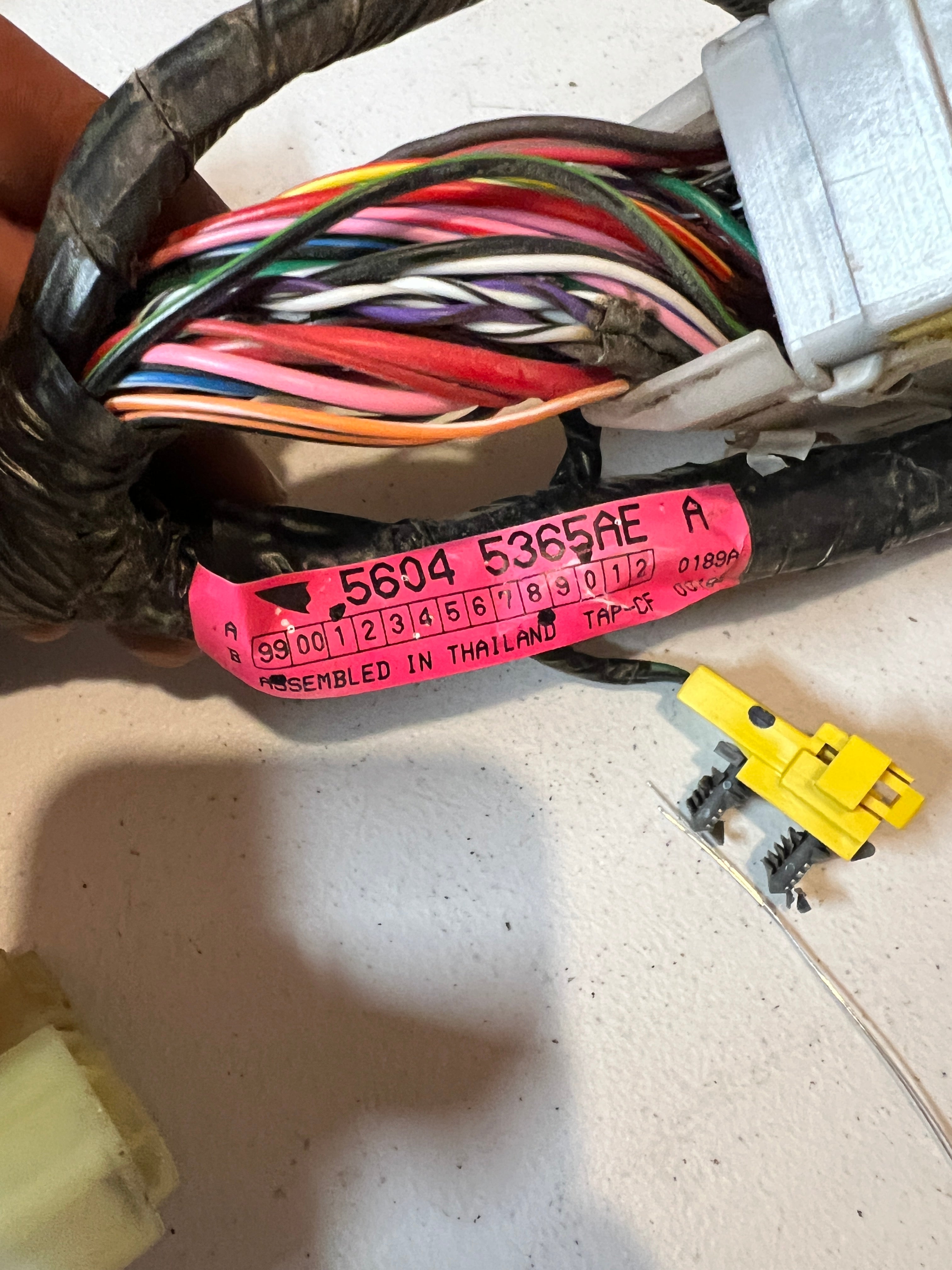 2002-2002 Dodge Ram 1500 2500 3500 Dash Wiring Harness