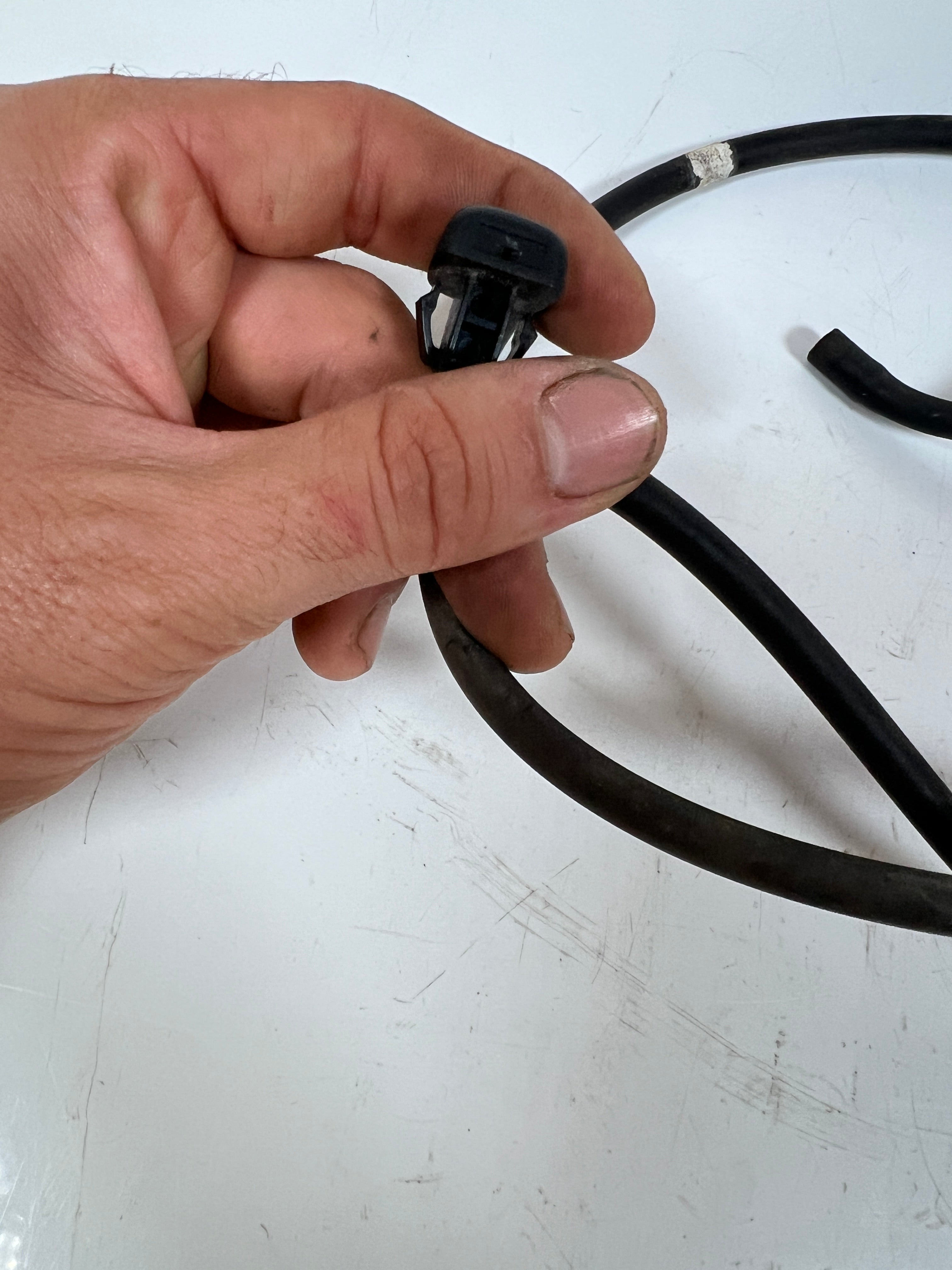 2002-2009 Dodge Ram 1500-3500 WindShield Washer Fluid Nozzle & Hose