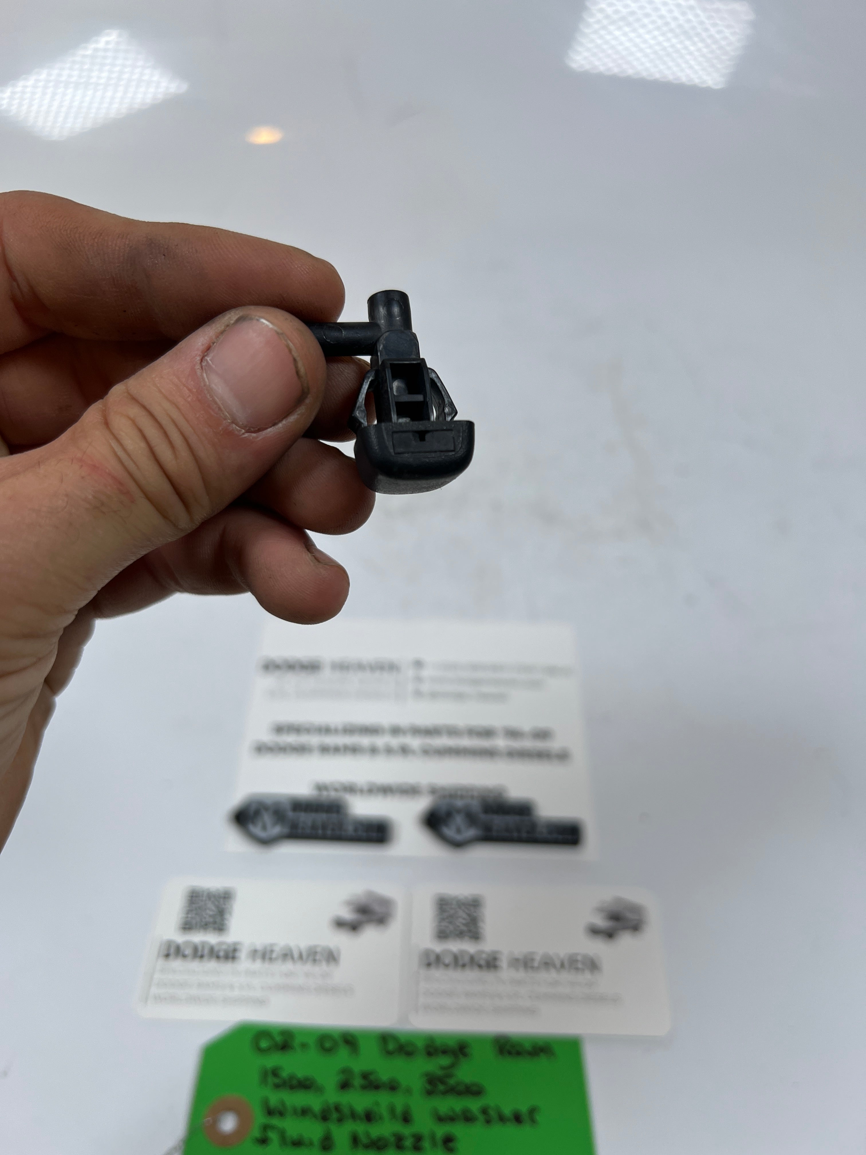 2002-2009 Dodge Ram 1500-3500 WindShield Washer Fluid Nozzle