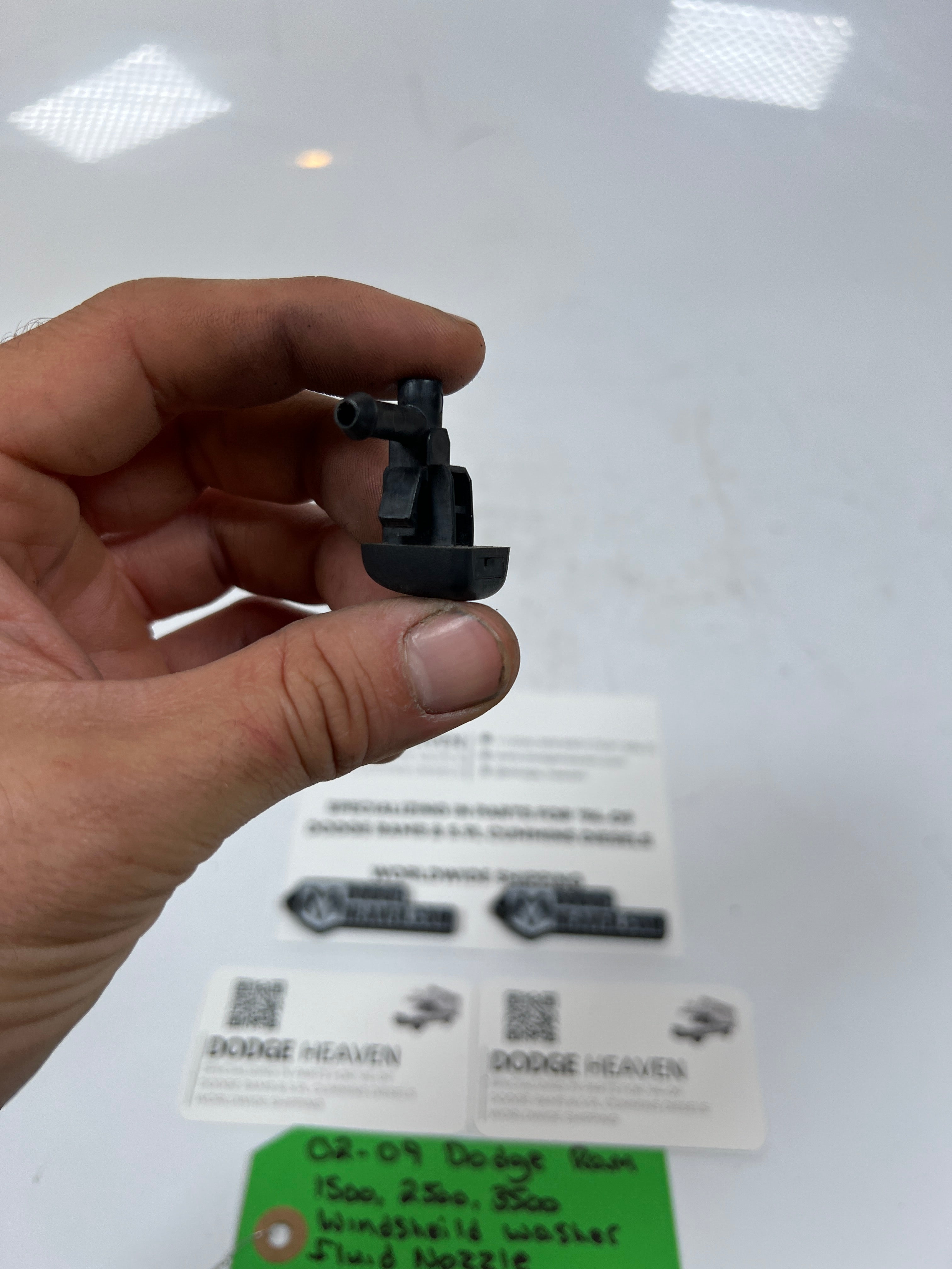 2002-2009 Dodge Ram 1500-3500 WindShield Washer Fluid Nozzle