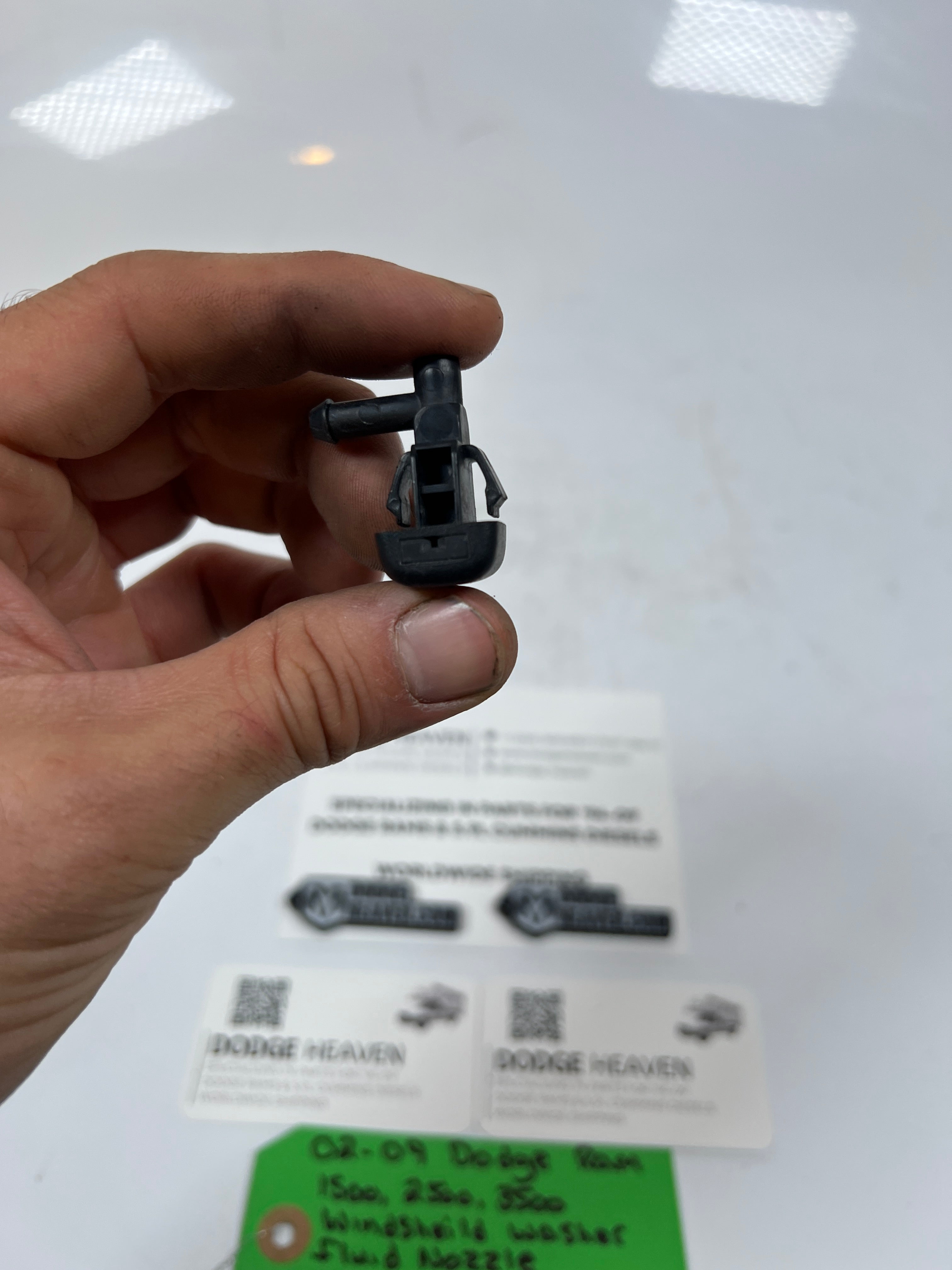2002-2009 Dodge Ram 1500-3500 WindShield Washer Fluid Nozzle