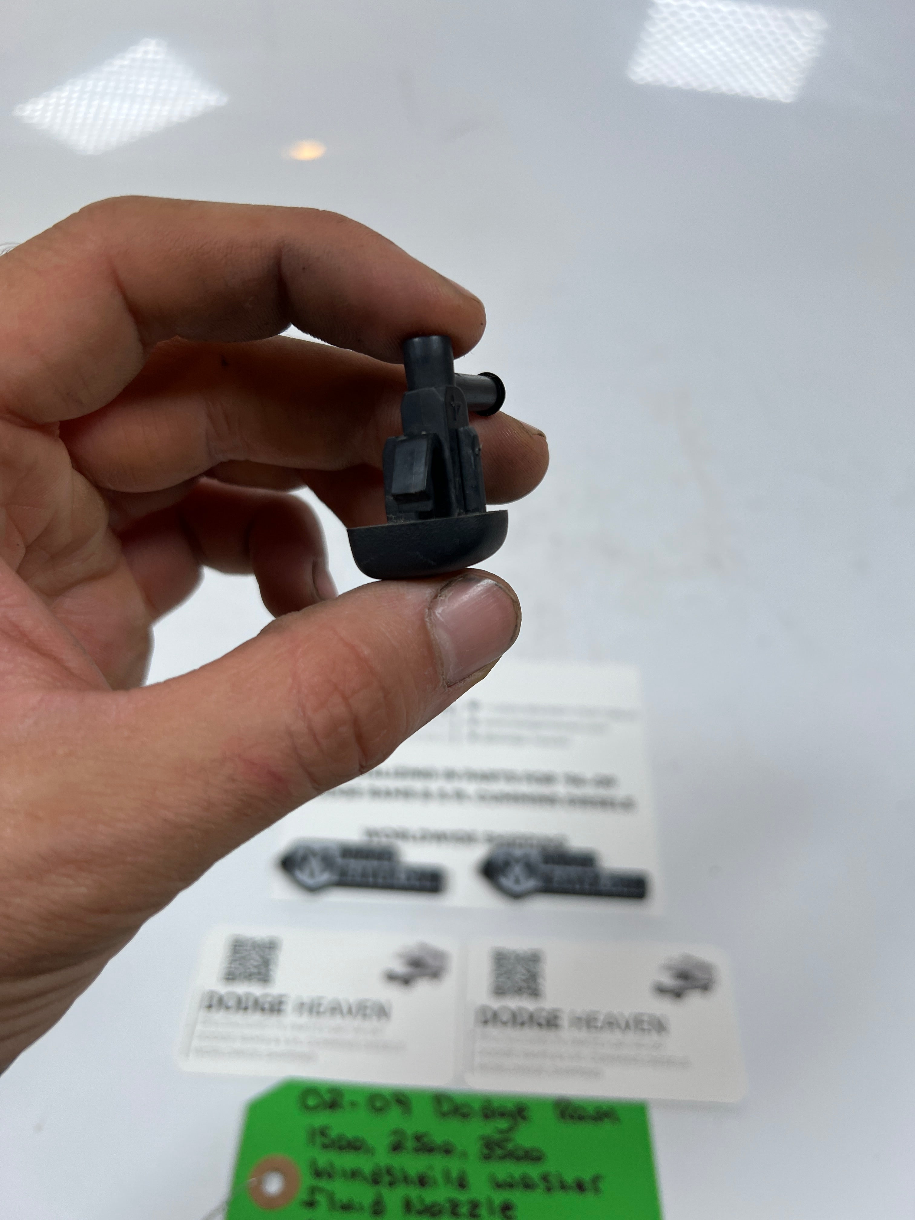 2002-2009 Dodge Ram 1500-3500 WindShield Washer Fluid Nozzle