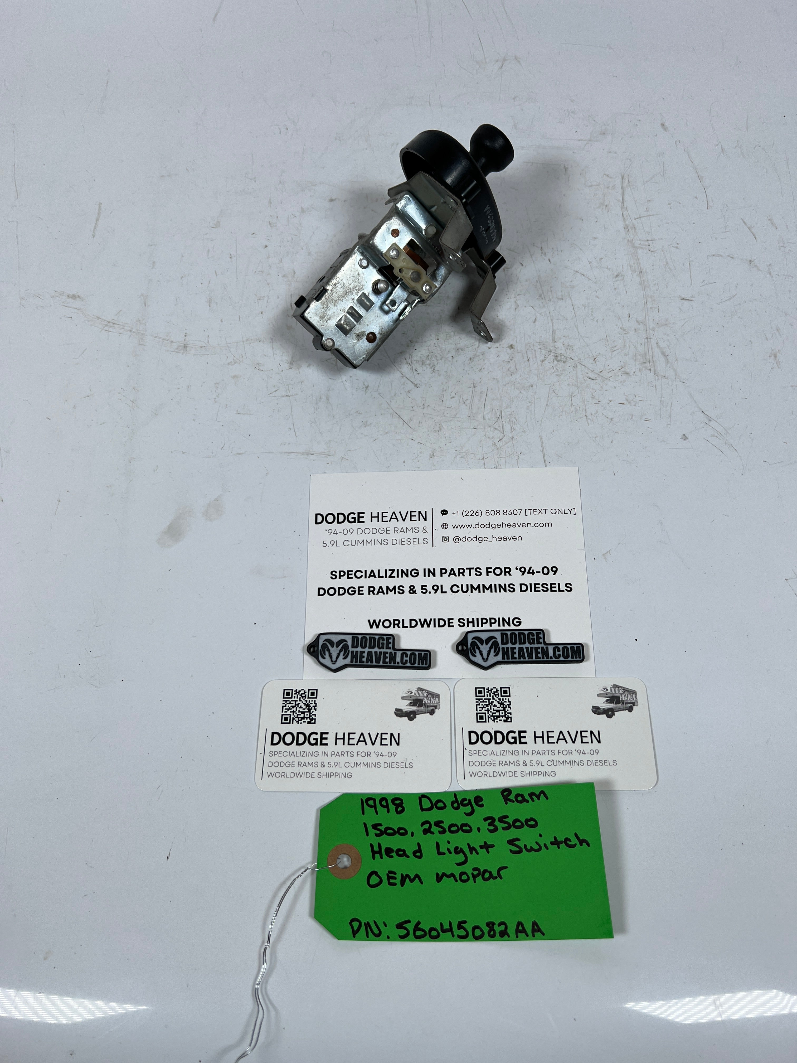 1998-1998 Dodge Ram 1500-3500 Head Light Switch