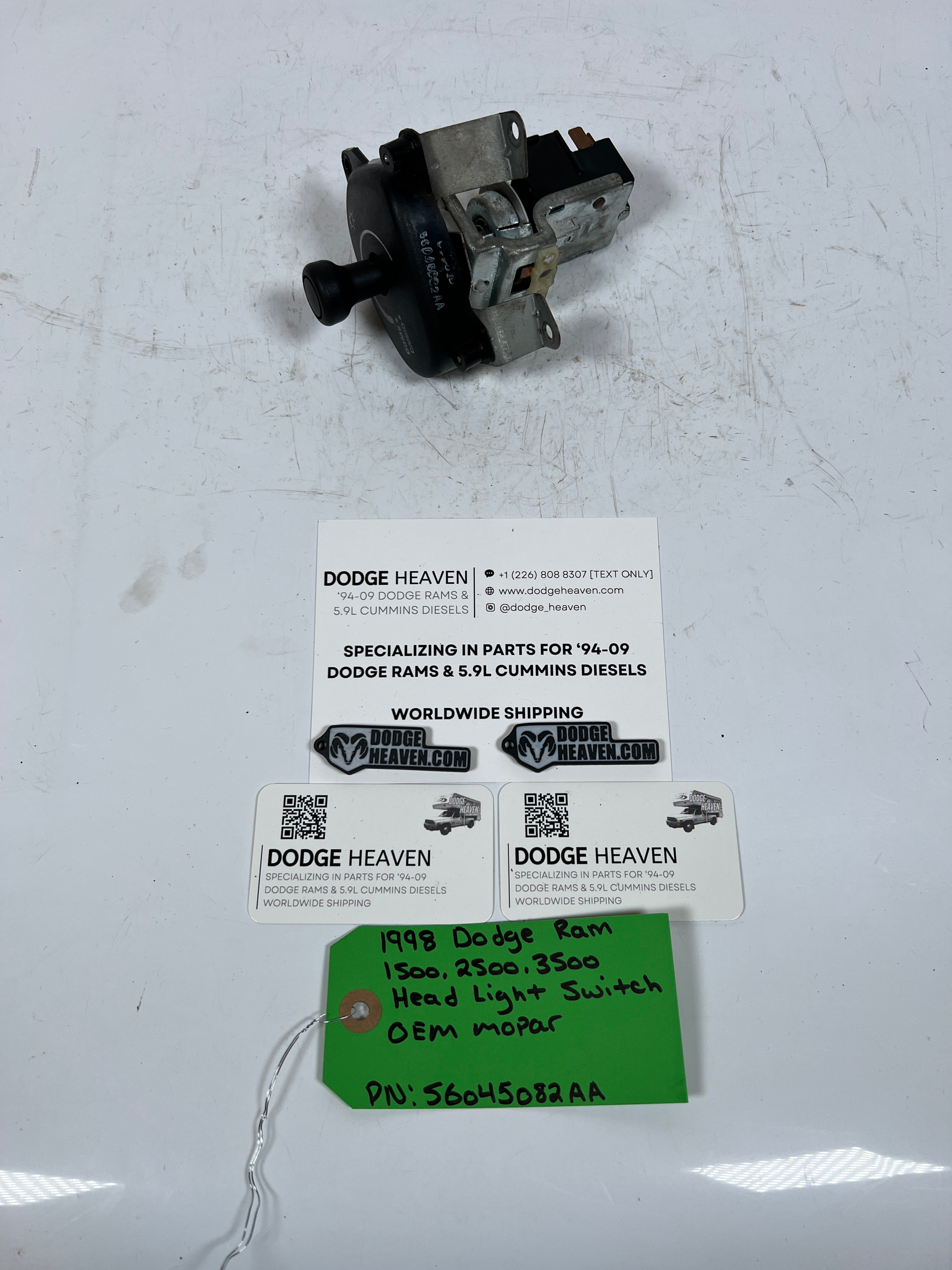 1998-1998 Dodge Ram 1500-3500 Head Light Switch