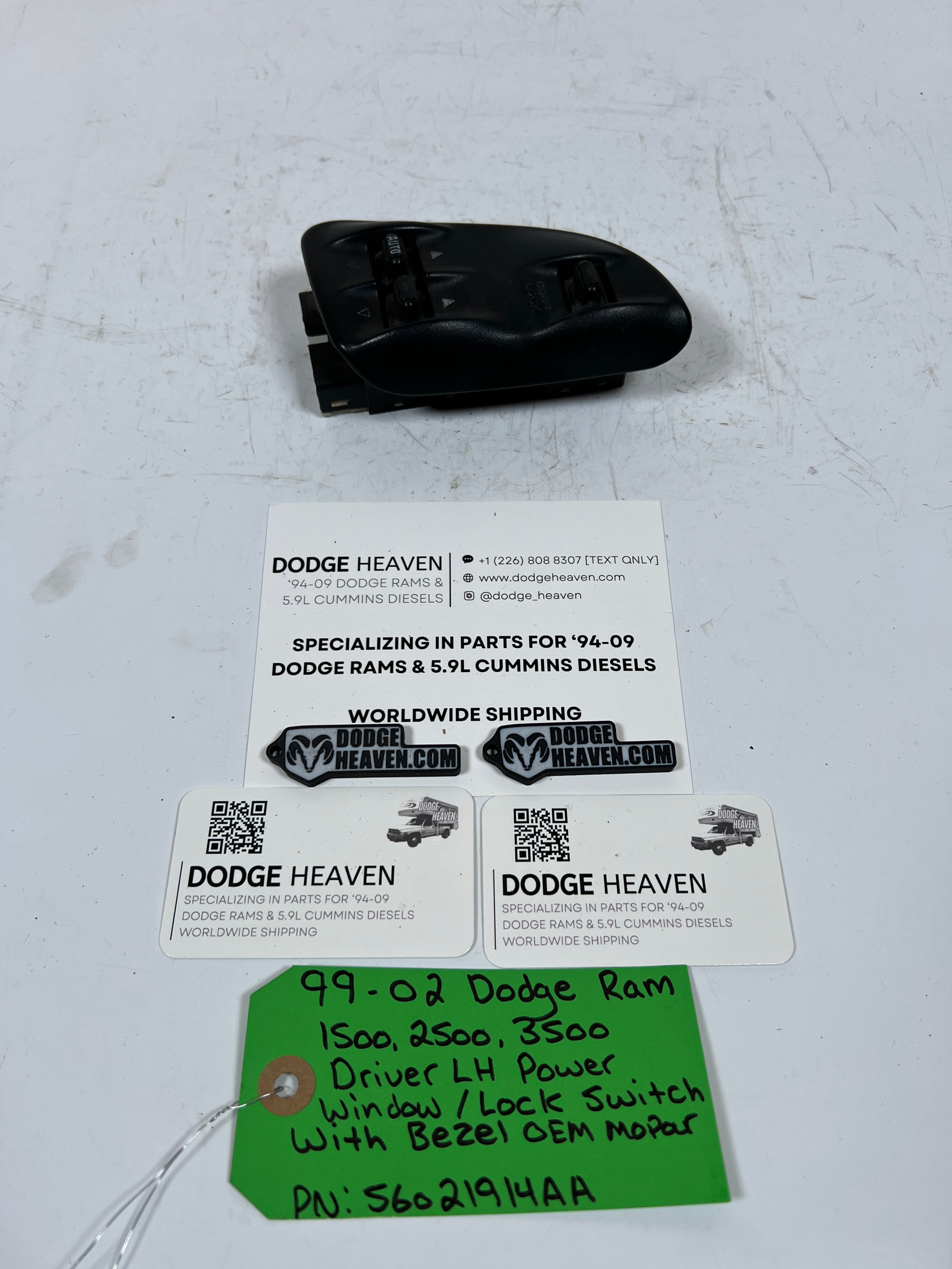 1999-2002 Dodge Ram Driver LH Power Window / Lock Switch W Bezel
