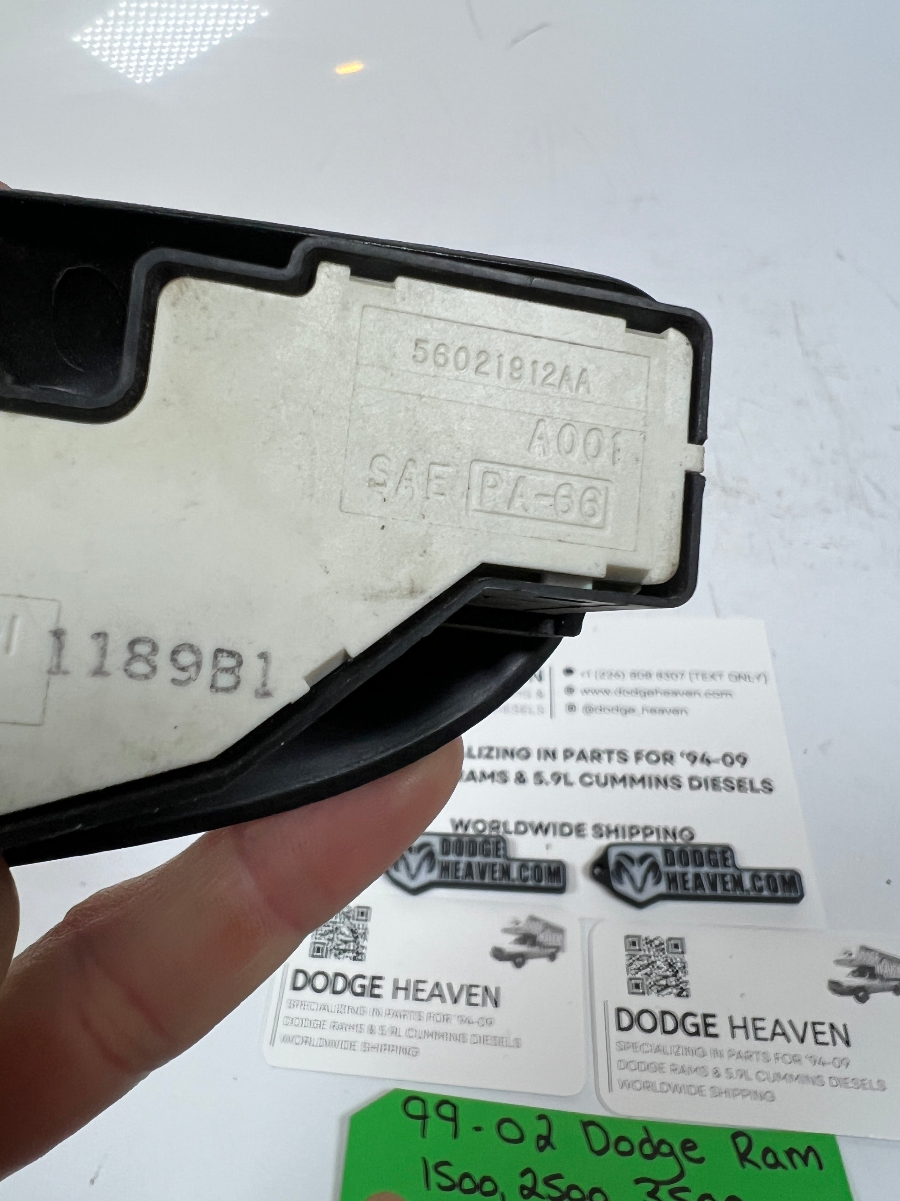 1999-2002 Dodge Ram Driver LH Power Window / Lock Switch W Bezel