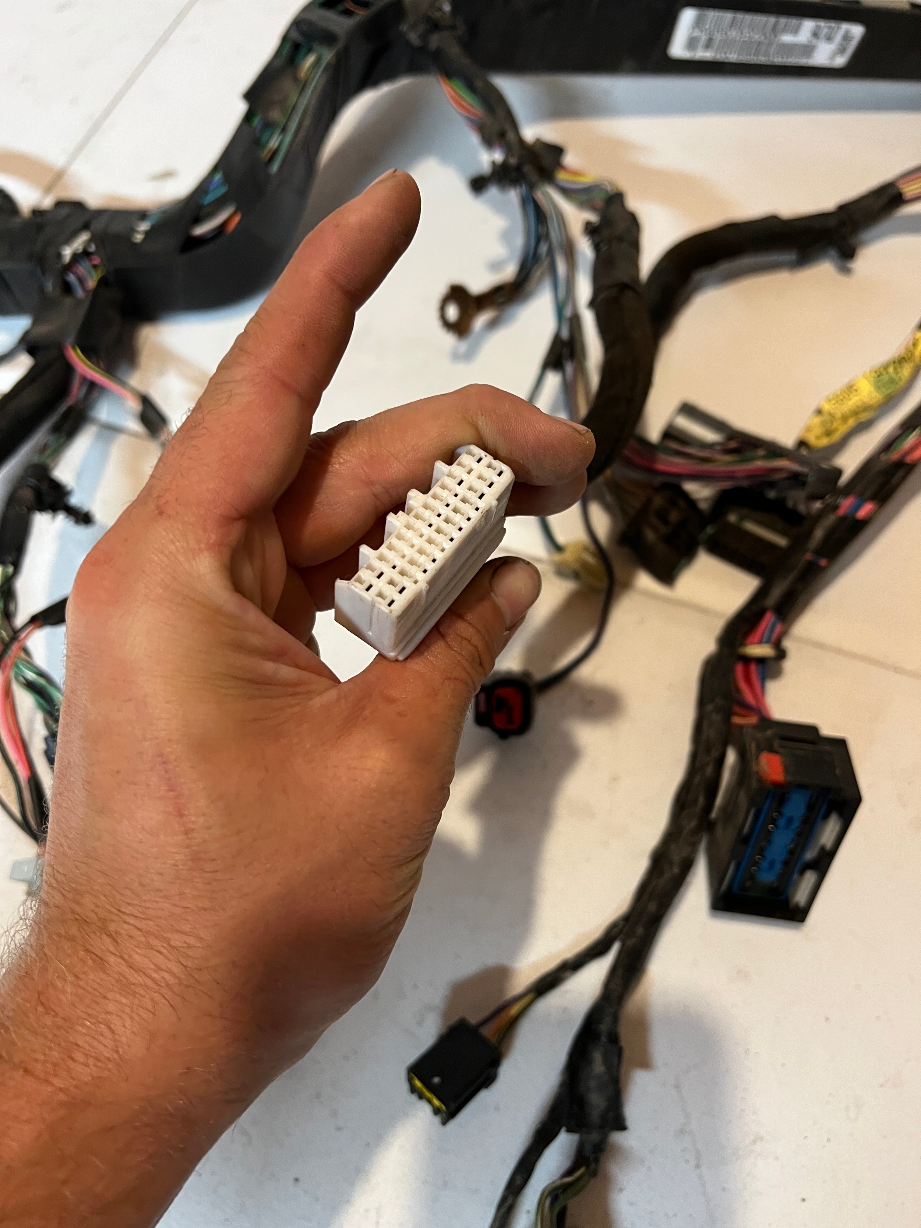 2004-2004 Dodge Ram 1500 2500 3500 Dash Wiring Harness