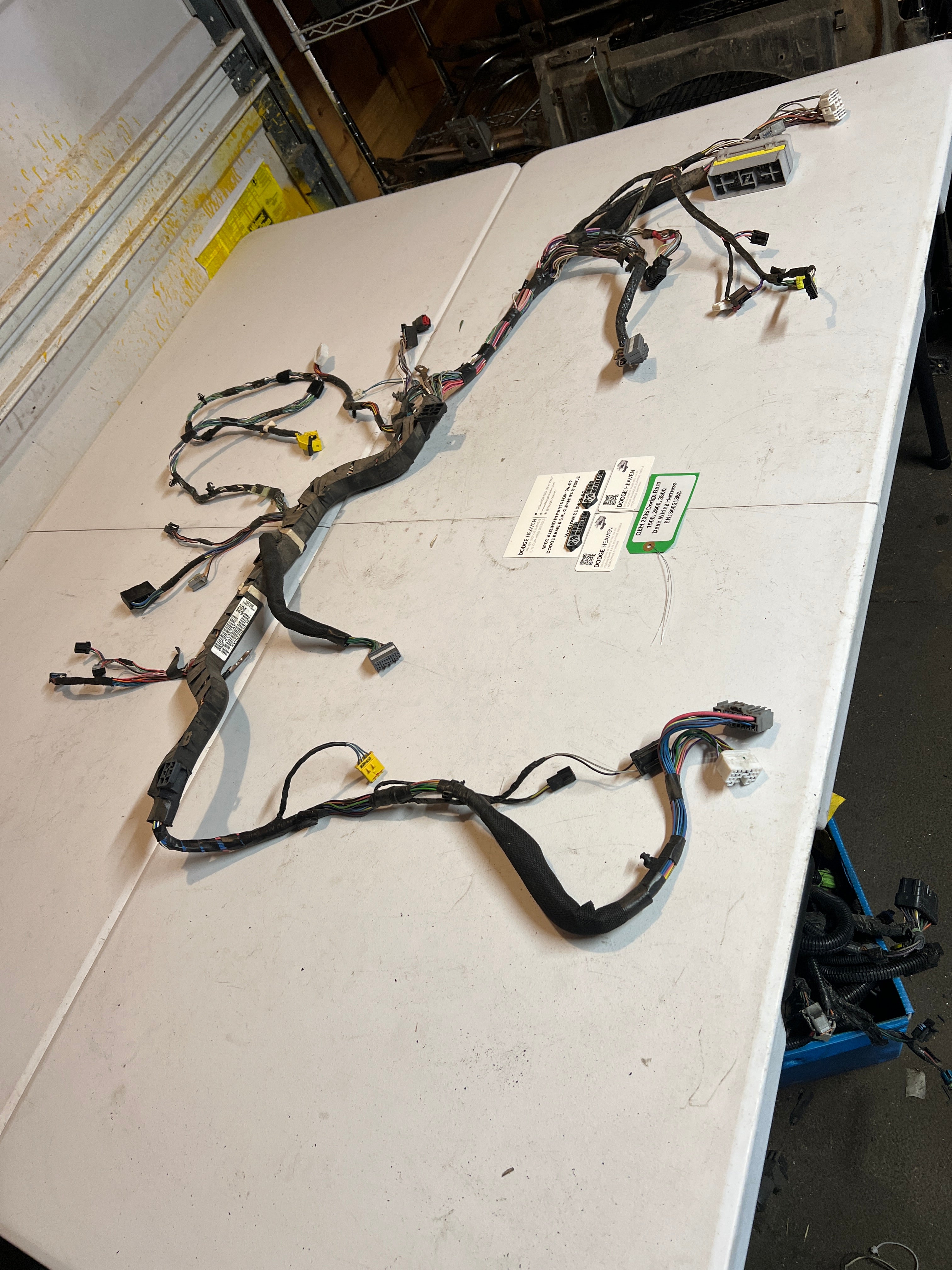 2006-2006 Dodge Ram 1500 2500 3500 Dash Wiring Harness
