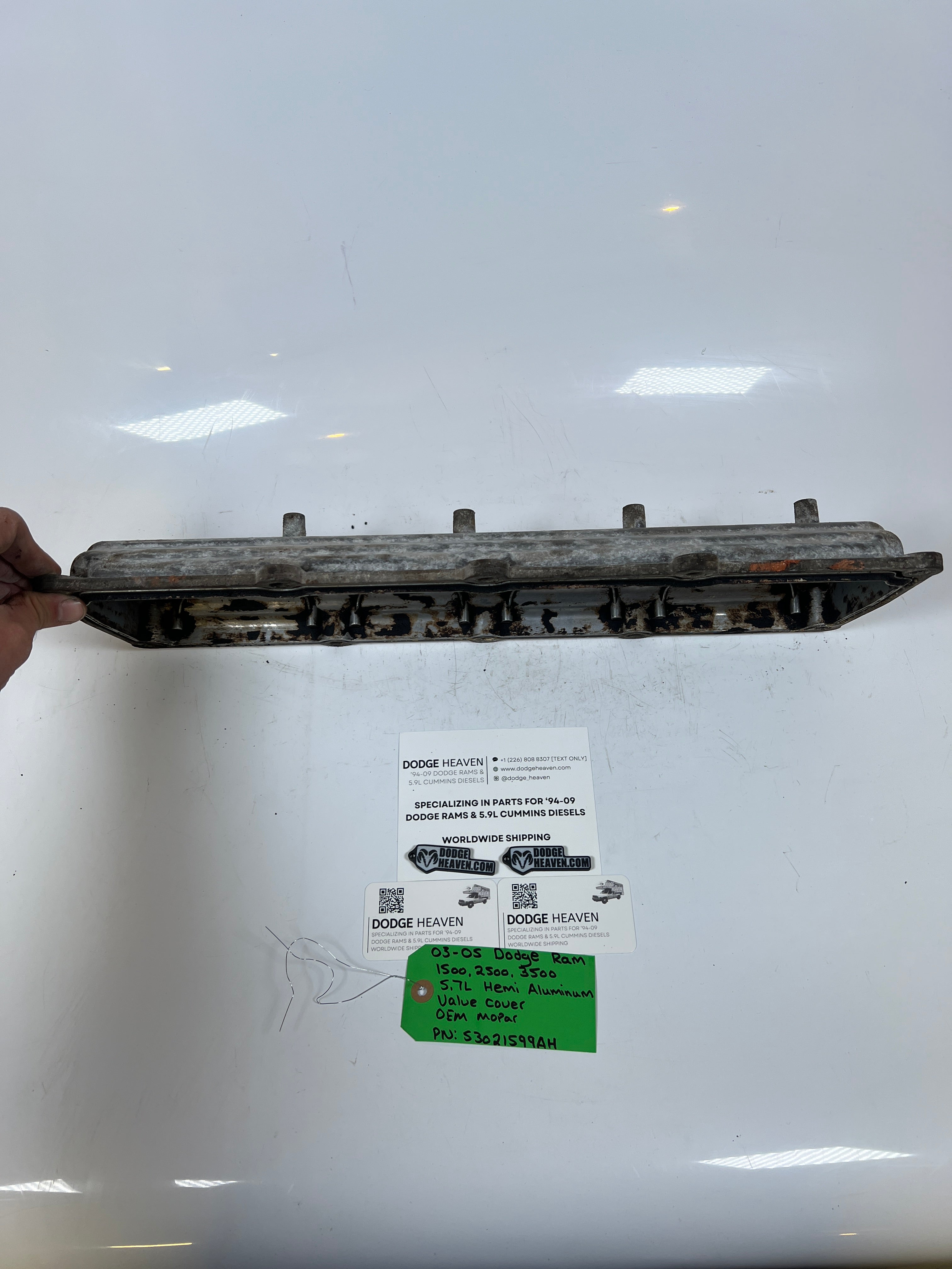 2003-2005 Dodge Ram 5.7L Hemi Aluminium Valve Cover