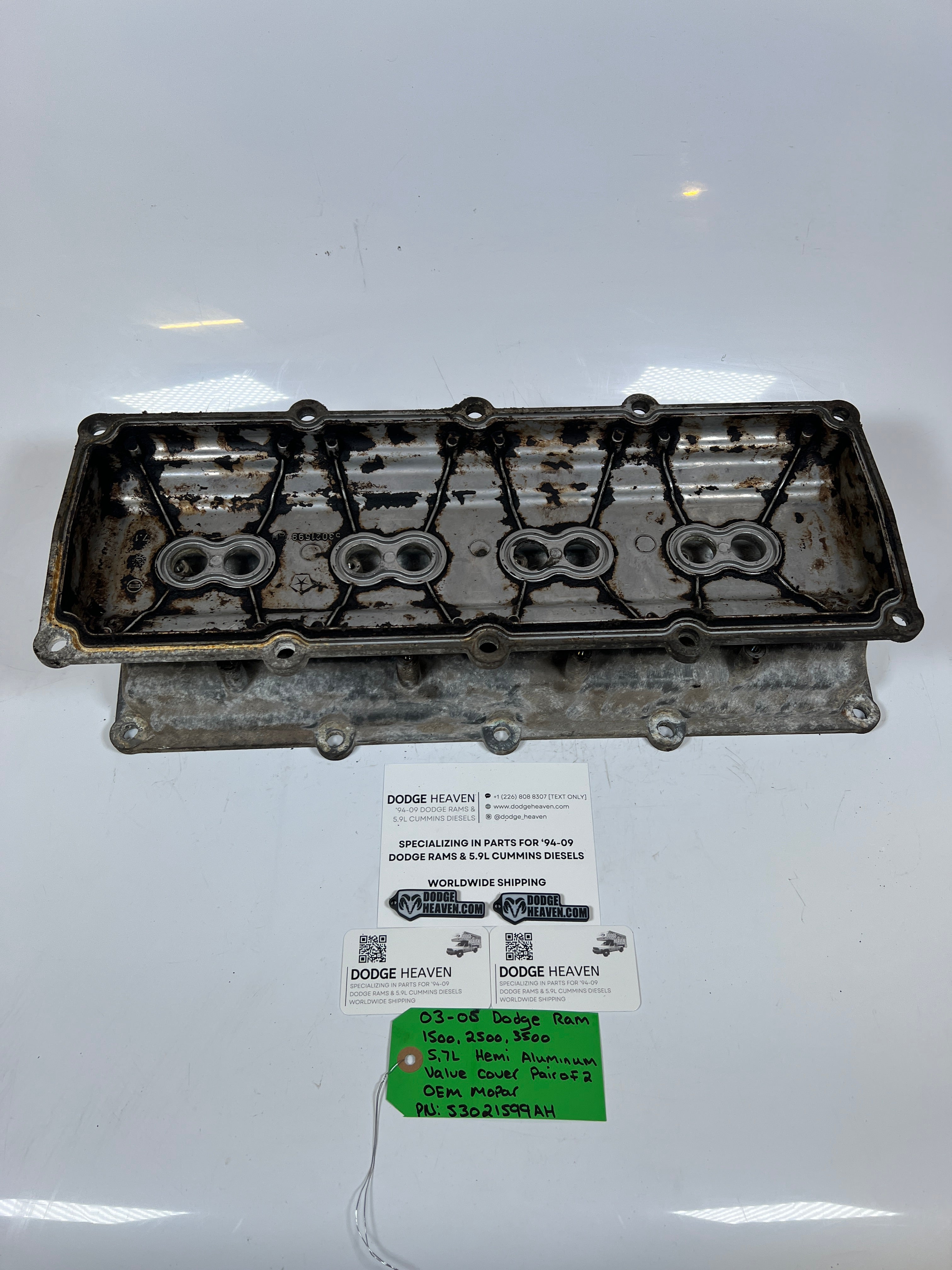 2003-2005 Dodge Ram 5.7L Hemi Aluminum Valve Cover QTY 2