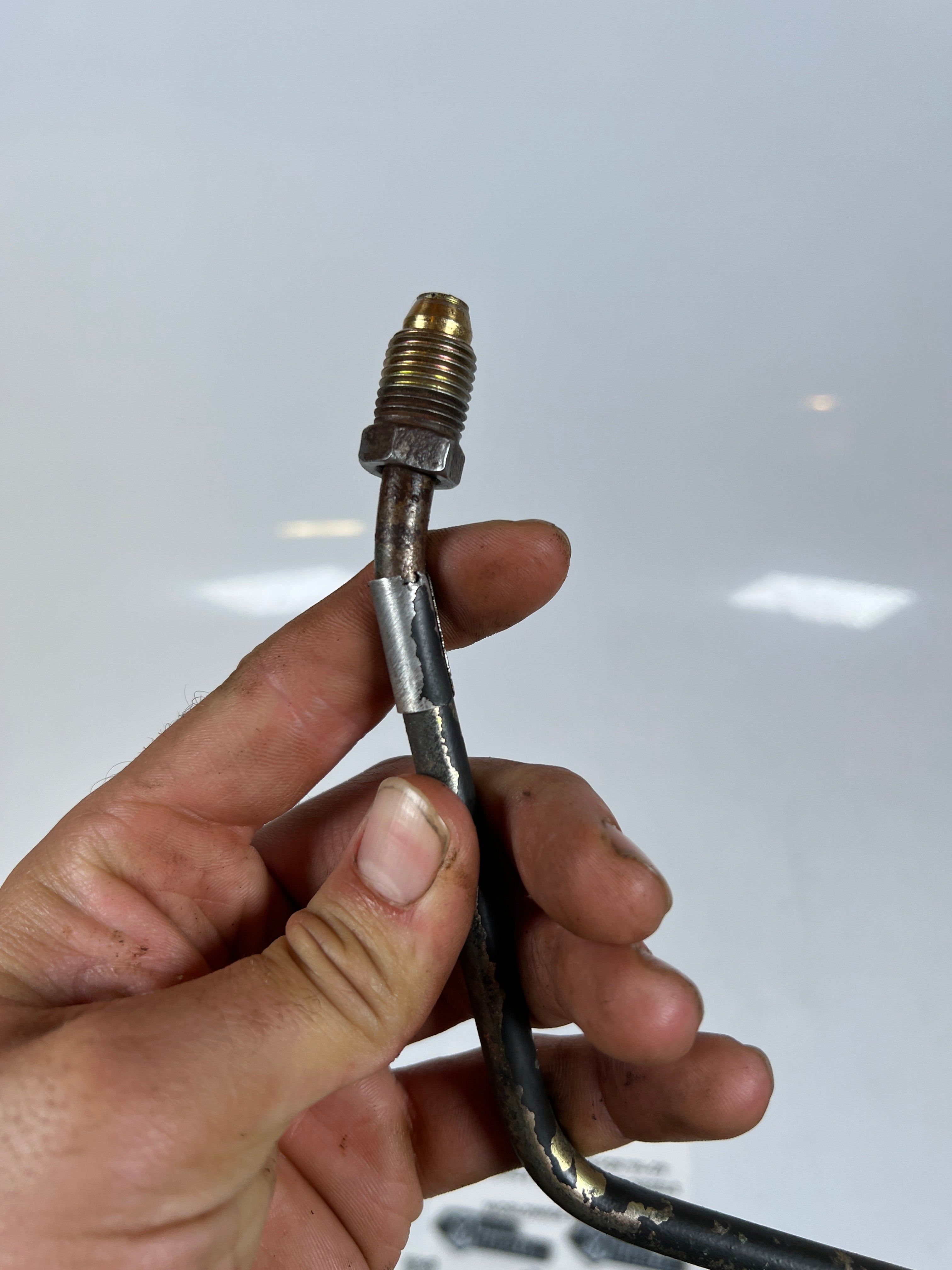 1994-1998 Dodge Ram 2500 3500 12 Valve 5.9L Cummins Fuel Supply Line