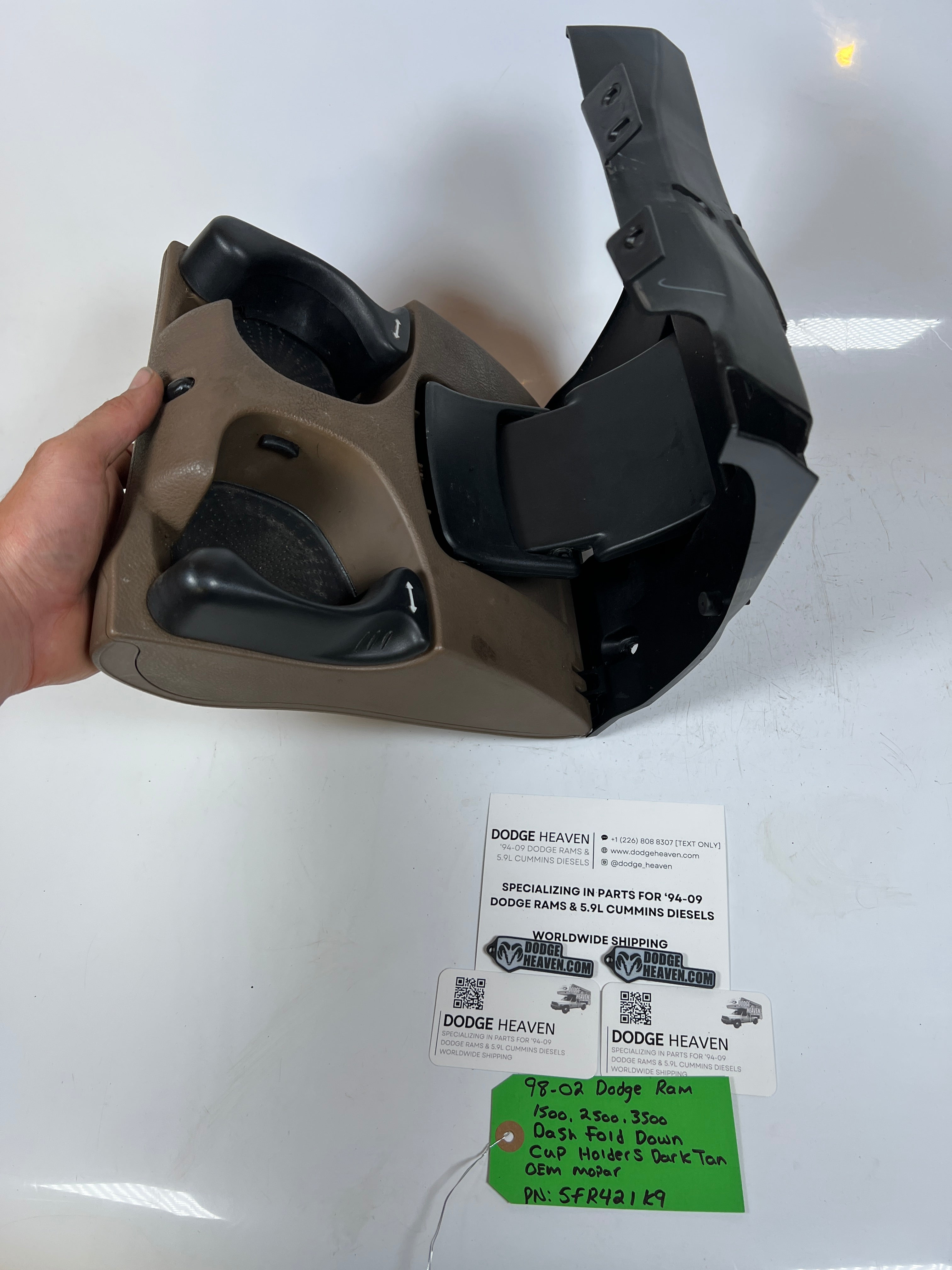 1998-2002 Dodge Ram 1500-3500 Dash Fold Down Cup Holders Dark Tan