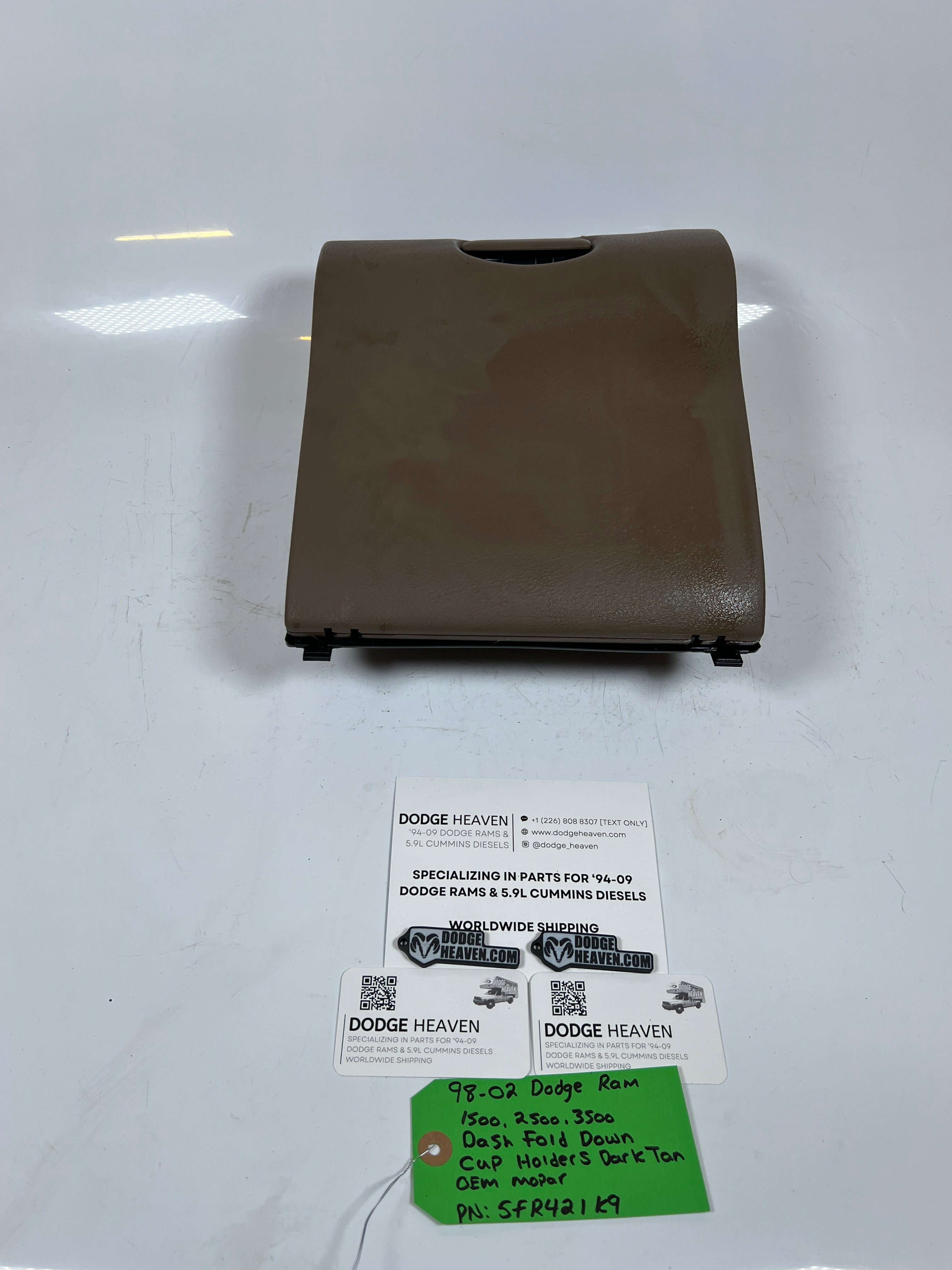 1998-2002 Dodge Ram 1500-3500 Dash Fold Down Cup Holders Dark Tan