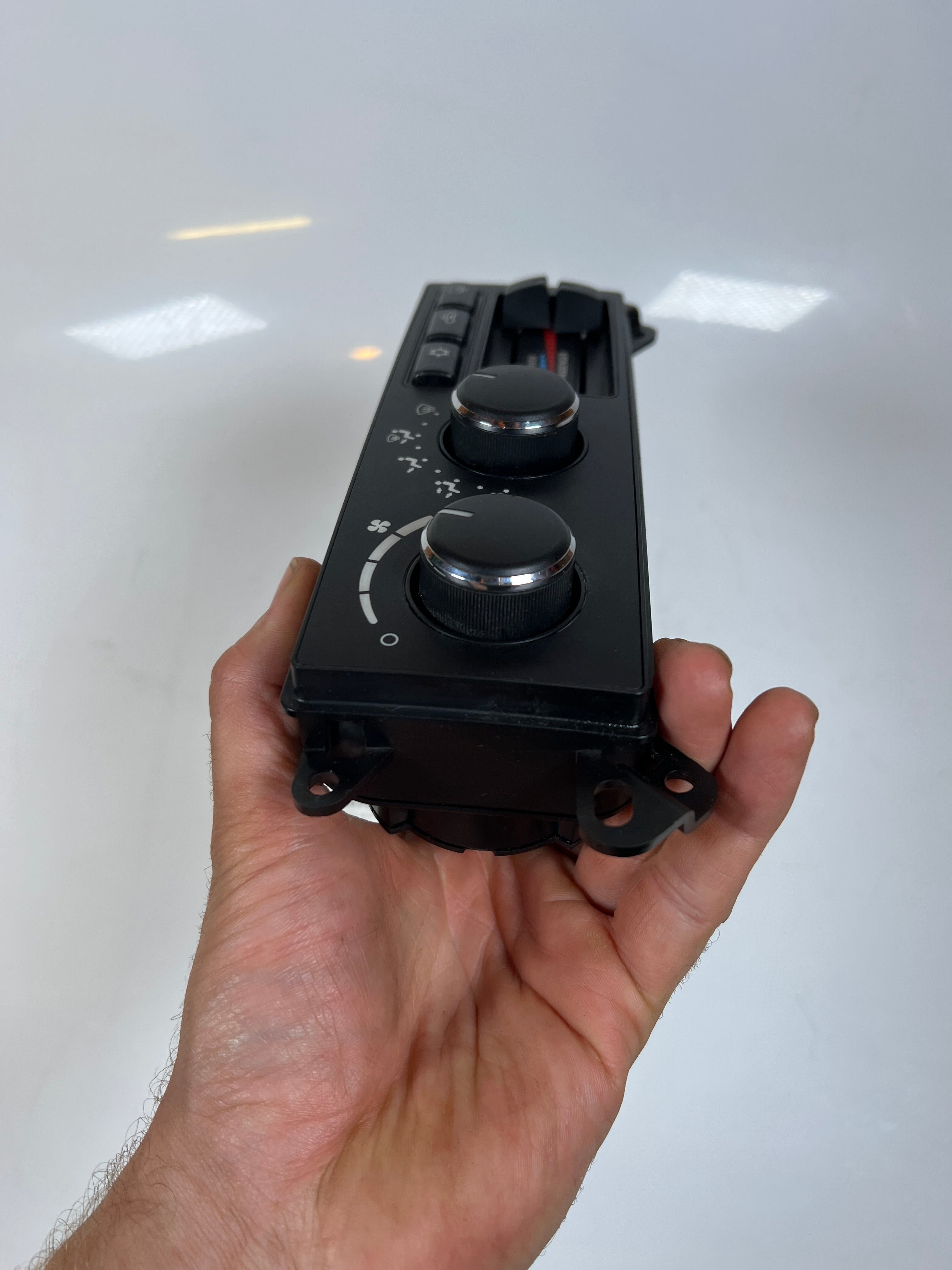 2006-2008 Dodge Ram 1500-3500 Dual Zone HVAC Climate Control