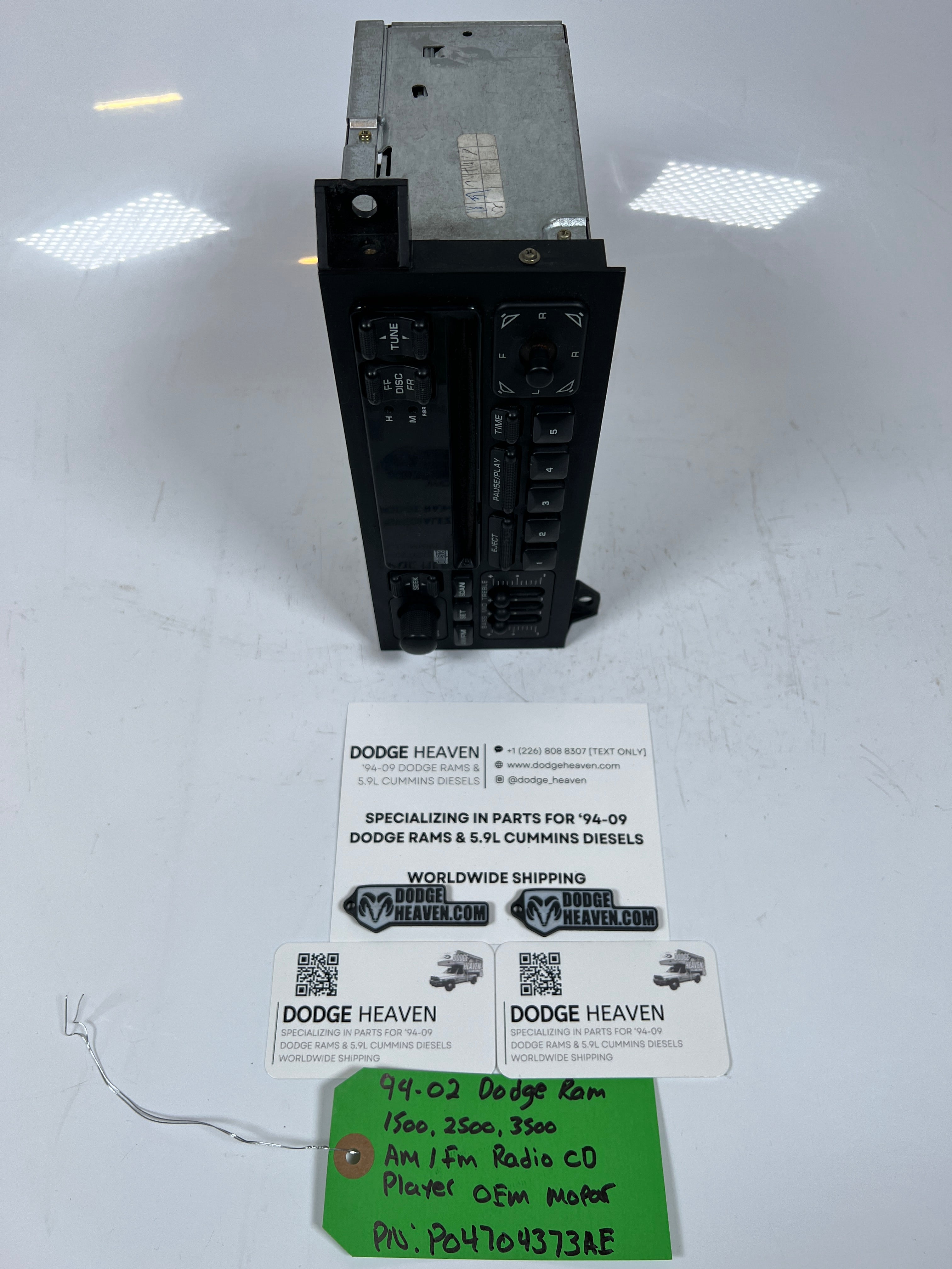 1994-2002 Dodge Ram AM / FM Radio CD Player