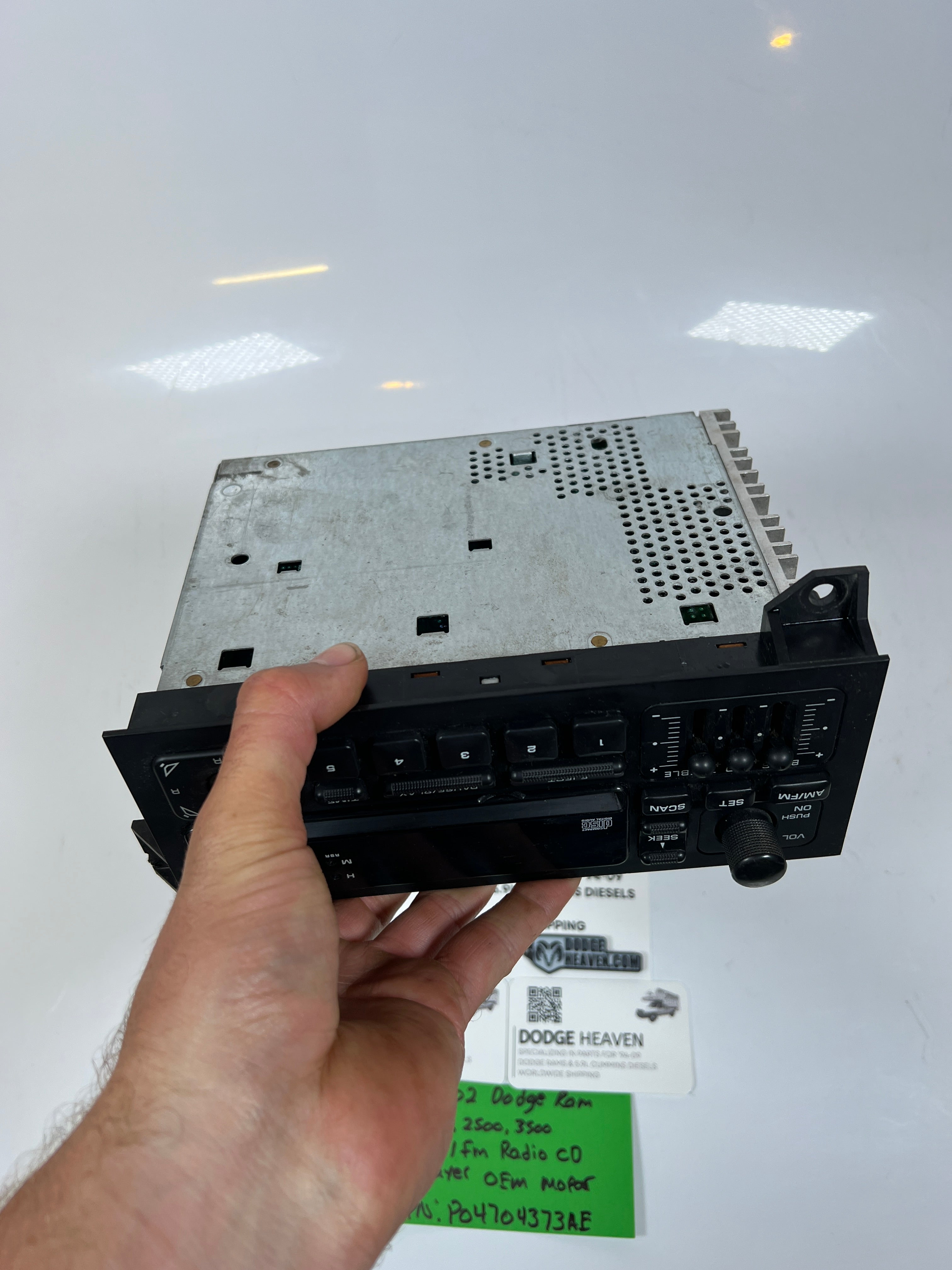1994-2002 Dodge Ram AM / FM Radio CD Player