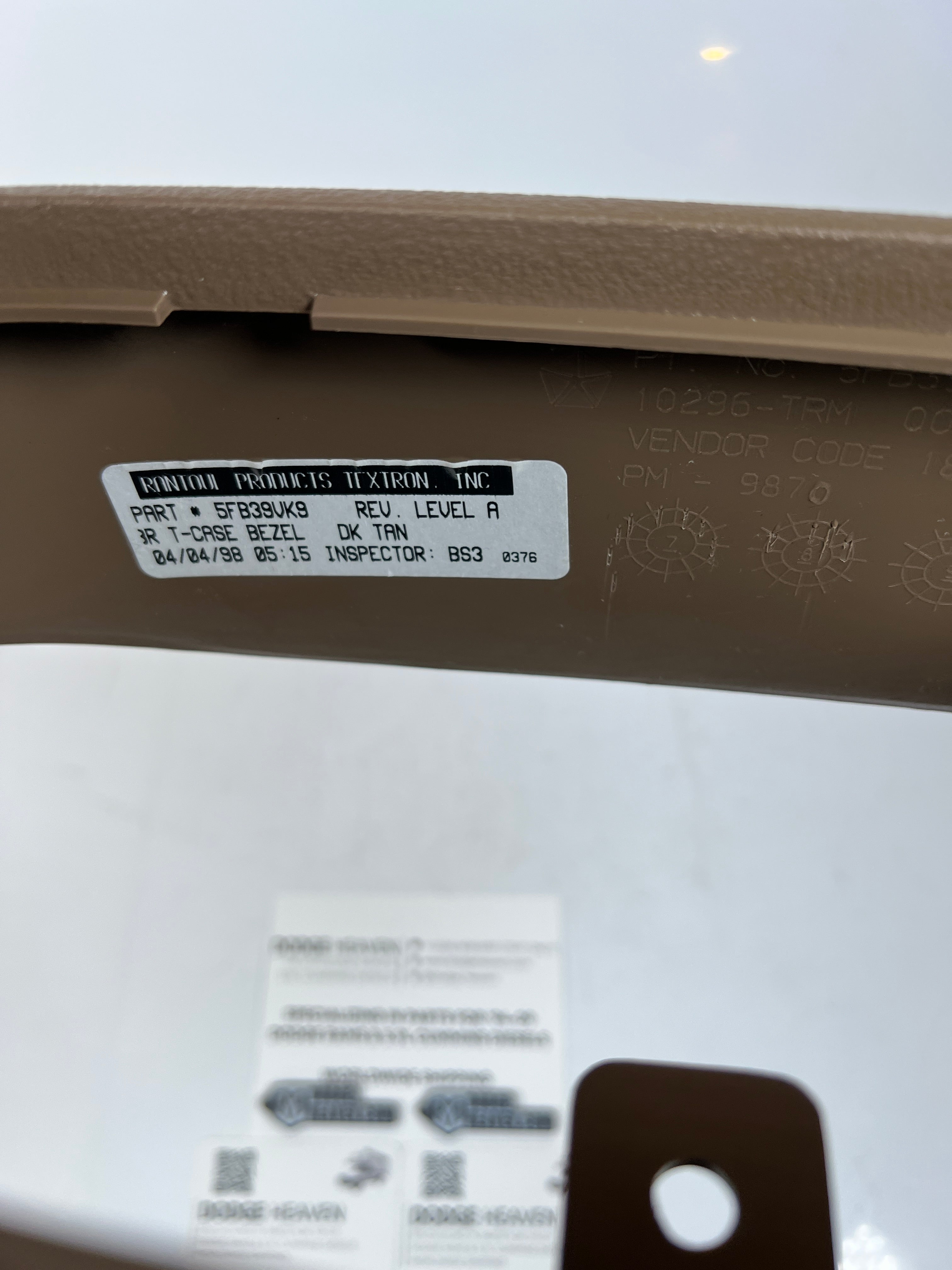 1998-2002 Dodge Ram 4x4 Transfer Case Interior Trim Bezel Dark Tan