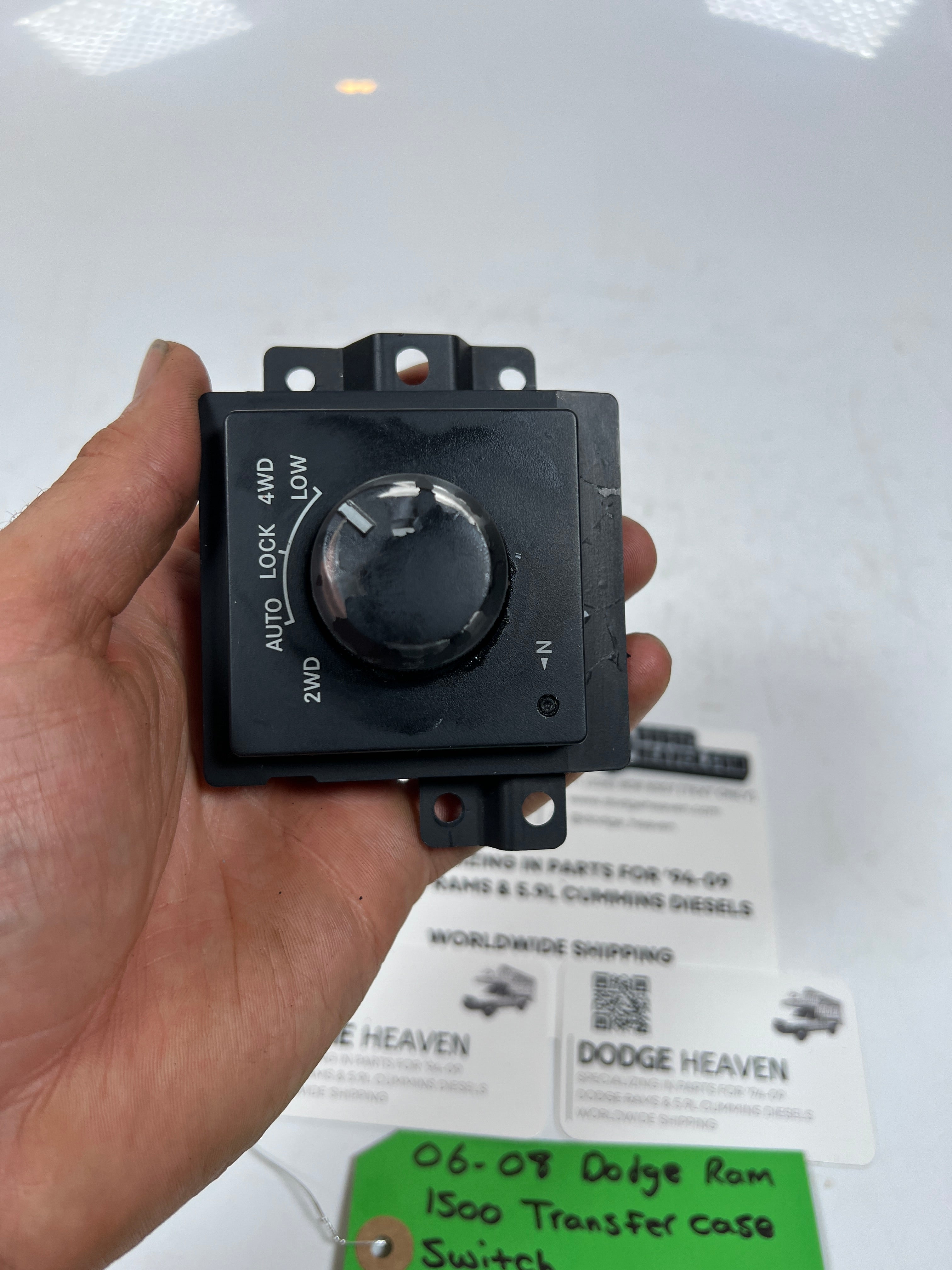 2006-2008 Dodge Ram 1500 AWD Transfer Case Switch