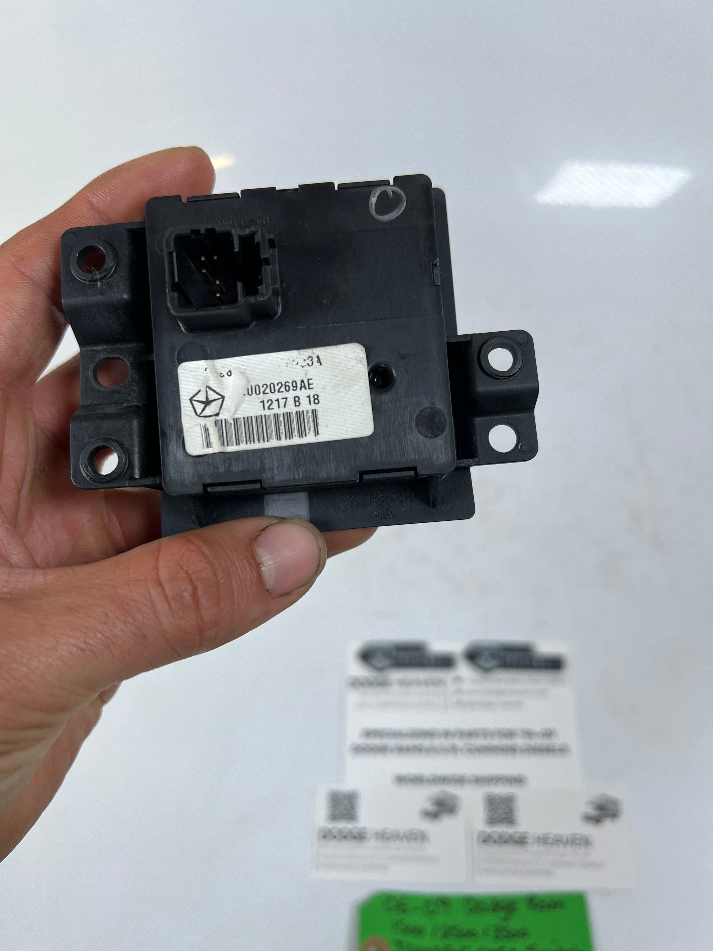 2006-2009 Dodge Ram 1500-3500 Electric 4x4 Transfer Case Switch