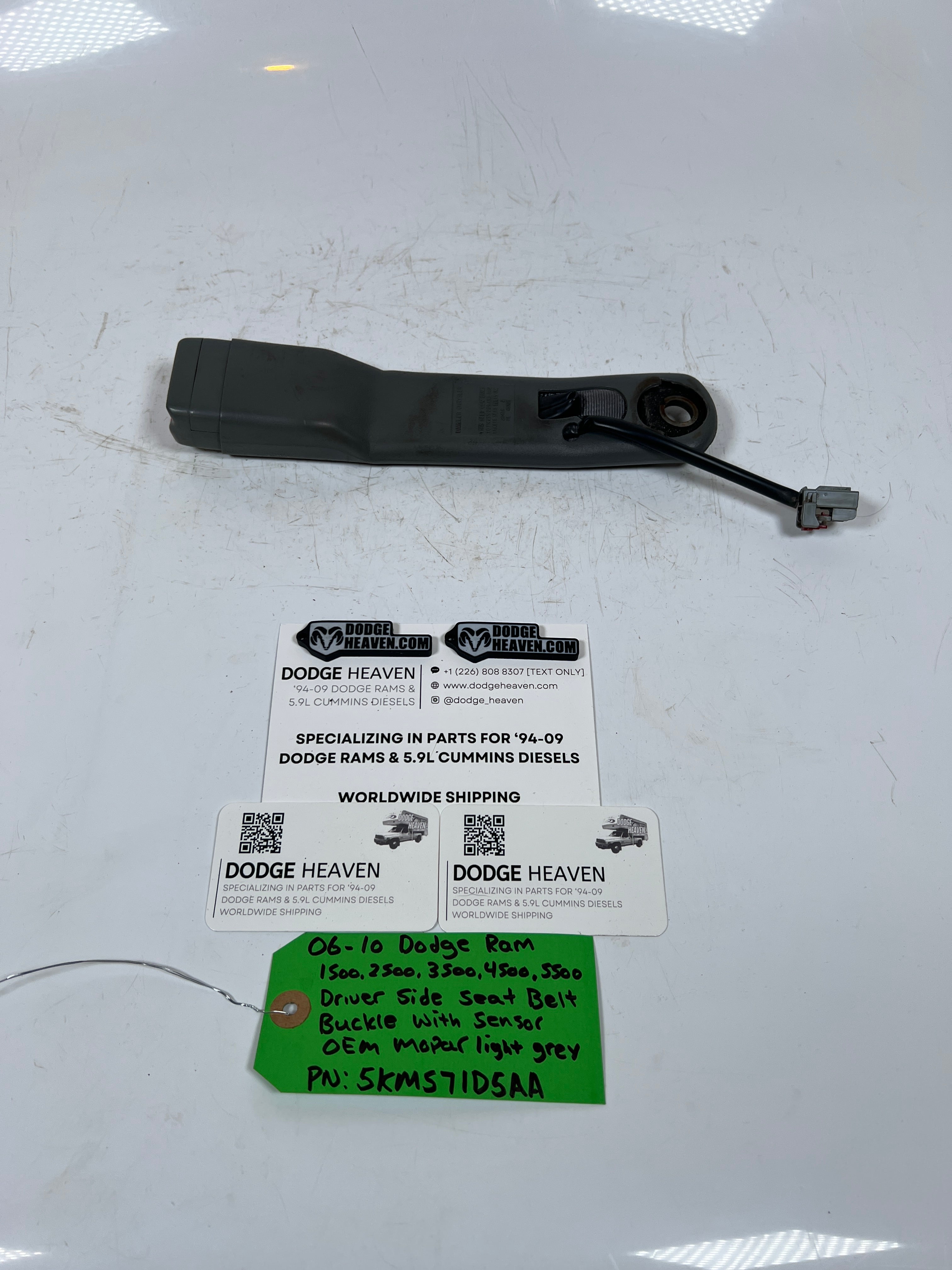 2006-2010 Dodge Ram Front Driver Seat Belt Buckle 1500-5500