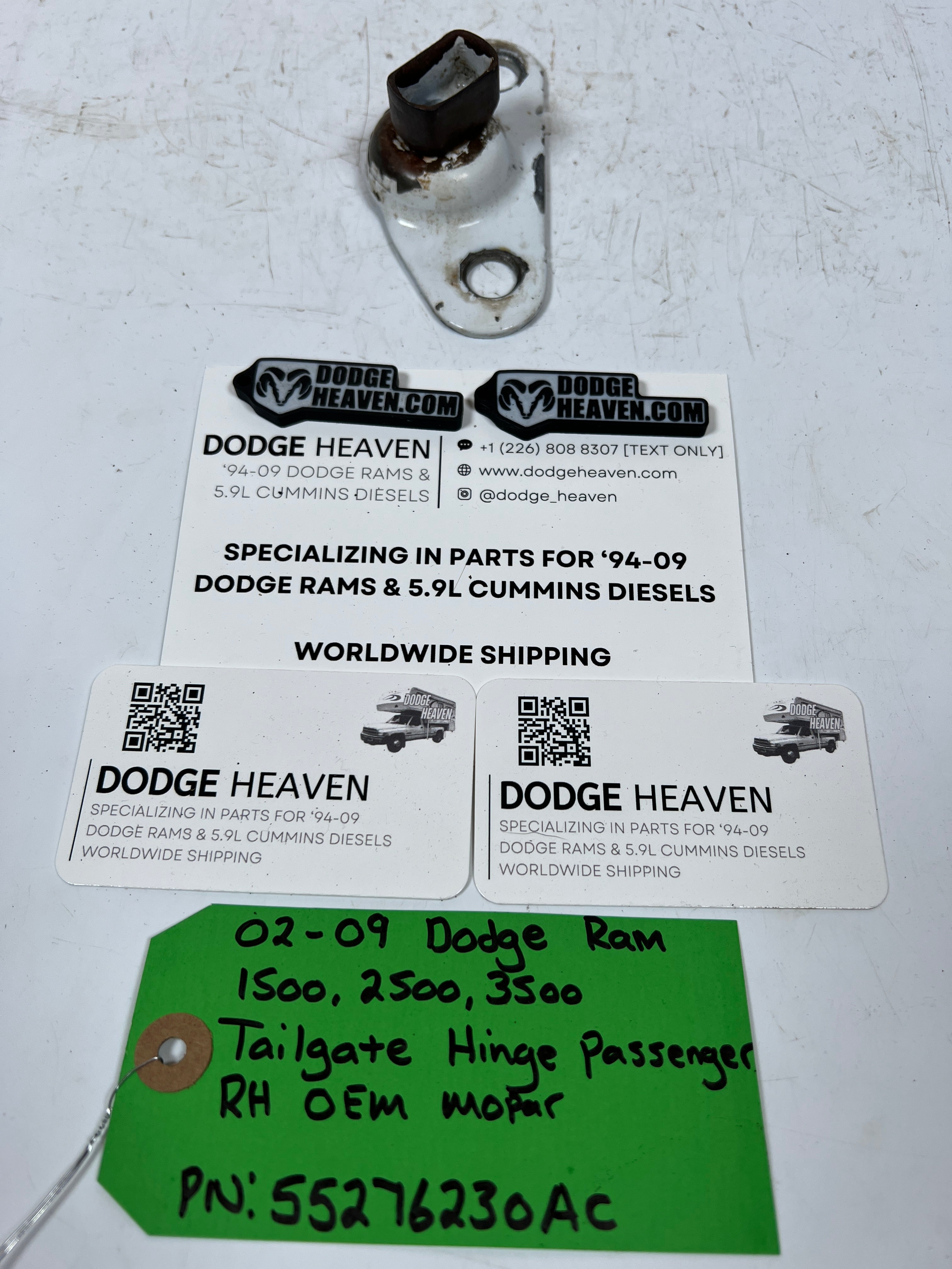 2002-2009 Dodge Ram 1500-3500 Tailgate Hinge Passenger RH