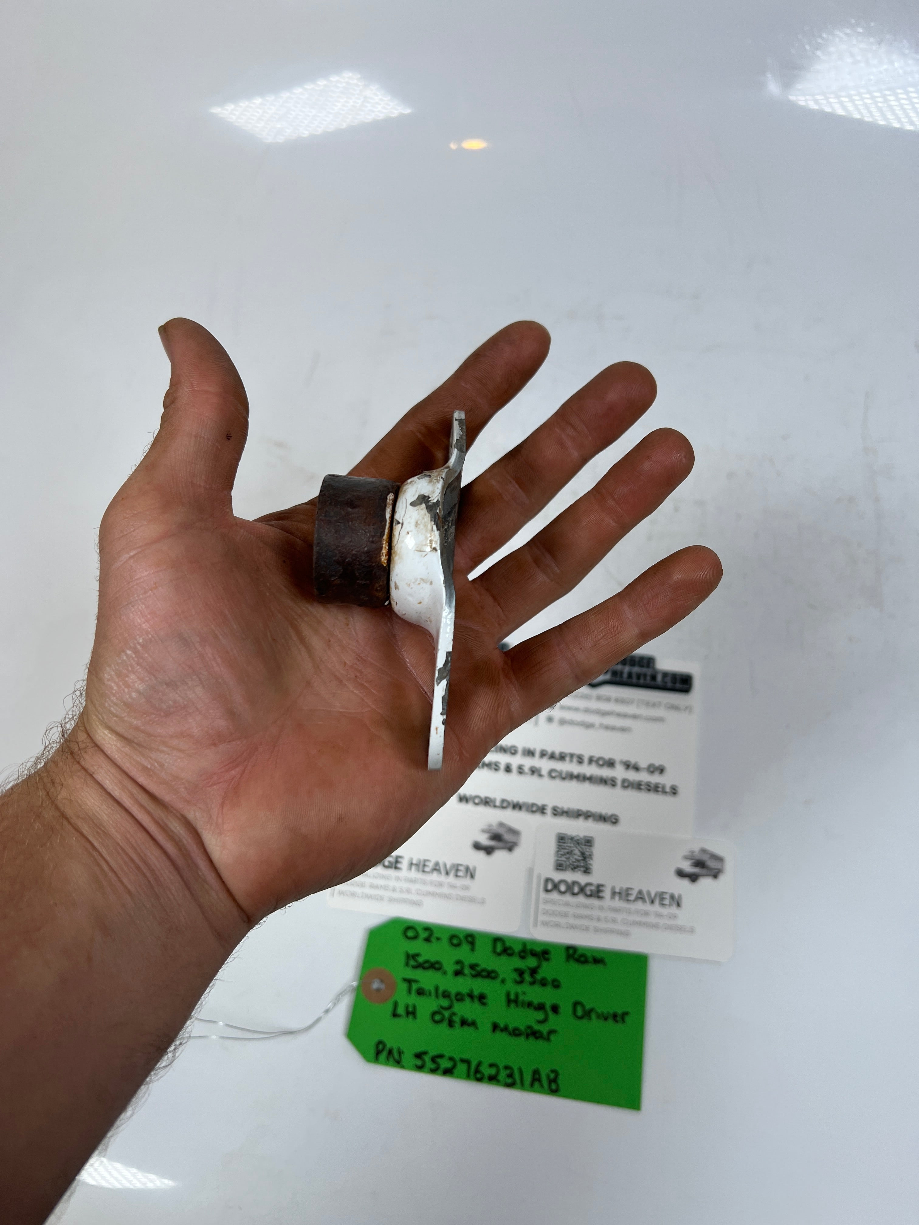 2002-2009 Dodge Ram 1500-3500 Tailgate Hinge Driver LH