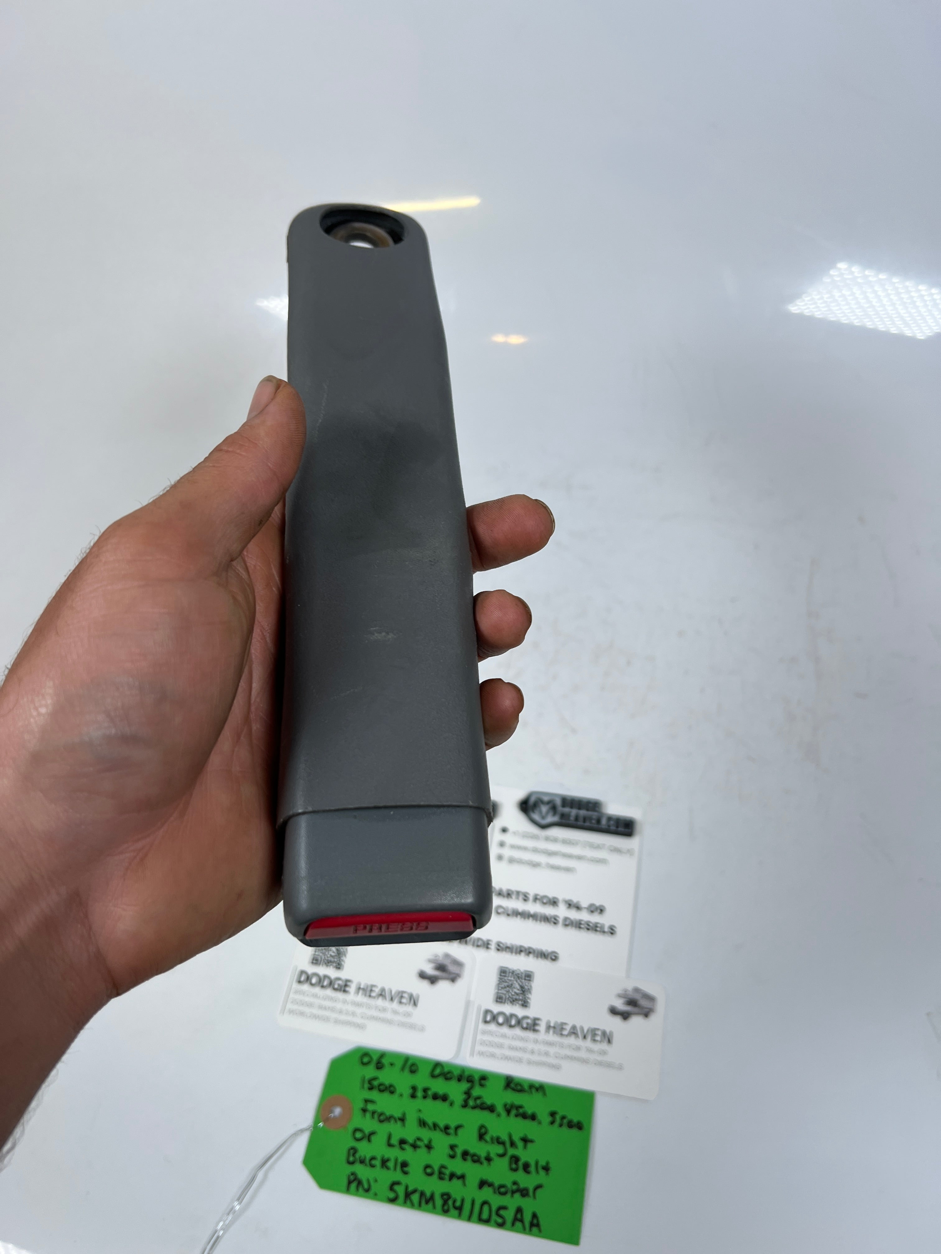 2006-2010 Dodge Ram 1500-5500 Front Inner Seat Belt Buckle LH / RH