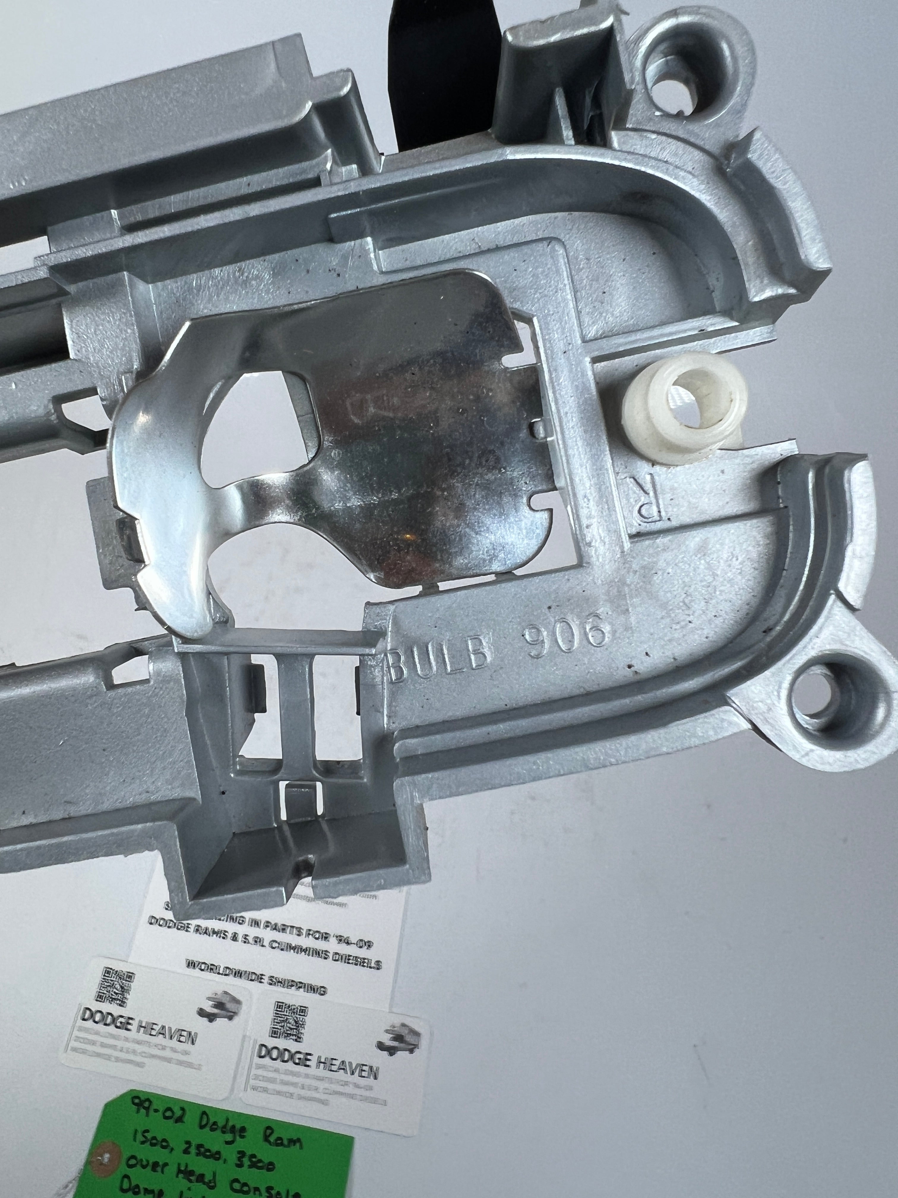1999-2002 Dodge Ram 1500-3500 Overhead Console Dome Light Bulb Holder