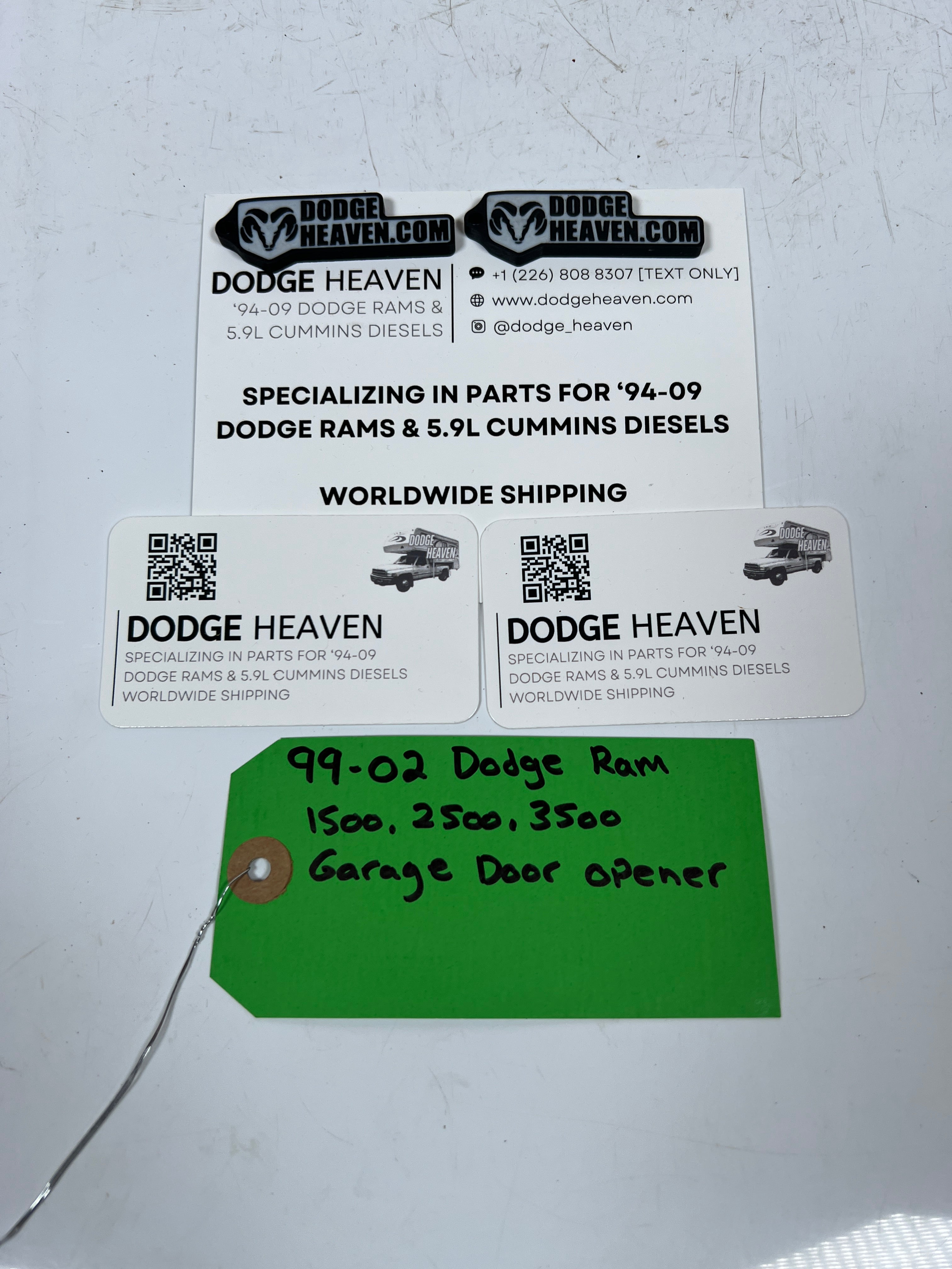 1999-2002 Dodge Ram 1500-3500 Overhead Console Garage Door Opener Trim panel