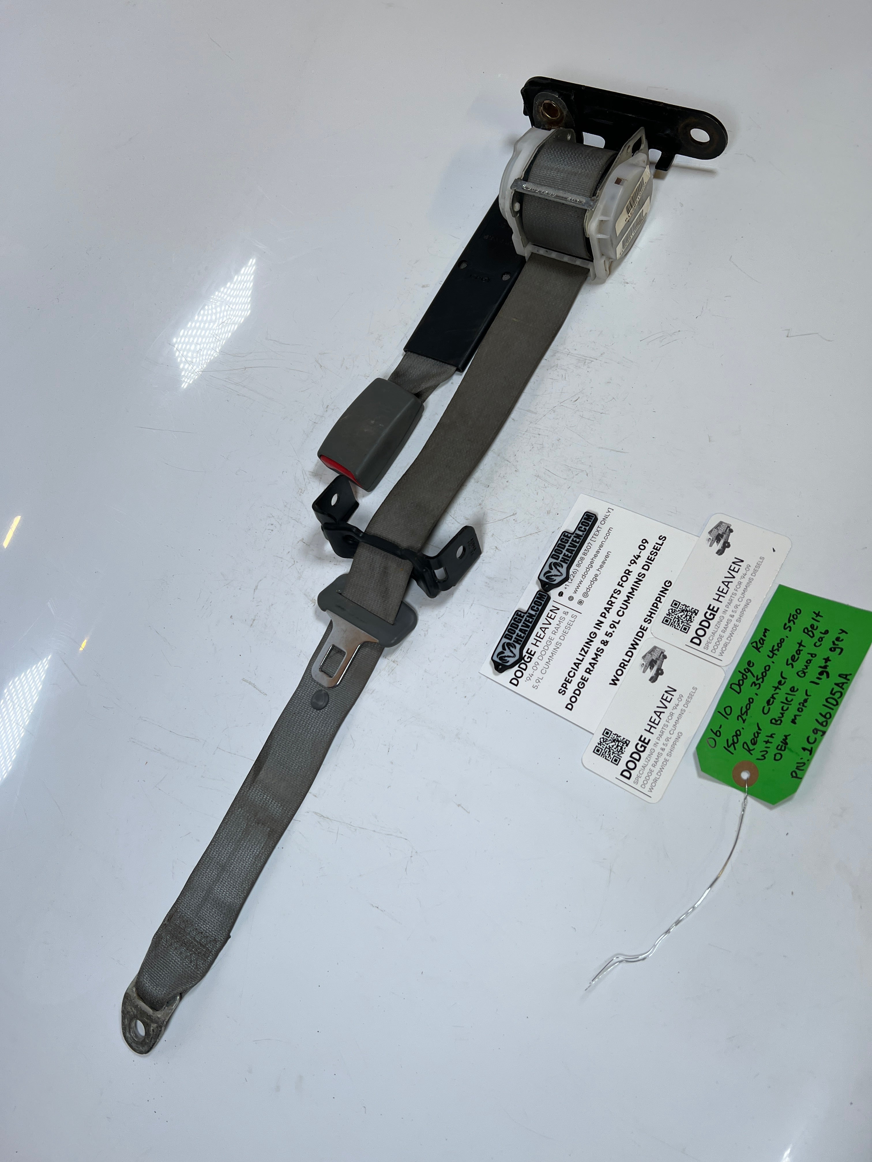 2006-2010 Dodge Ram 1500-5500 Rear Center Seat Belt & Buckle